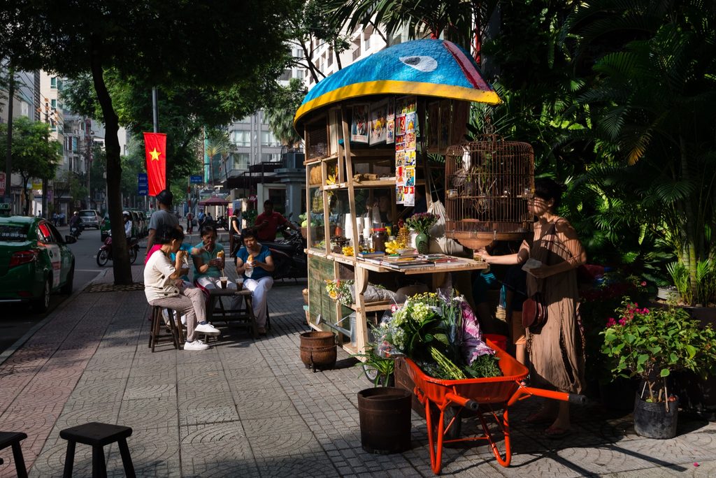 The boat canopy above the Good Morning Saigon street cart