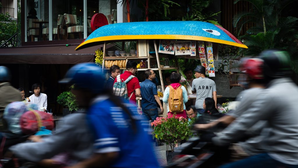Side view of Good Morning Saigon's mobile vending cart