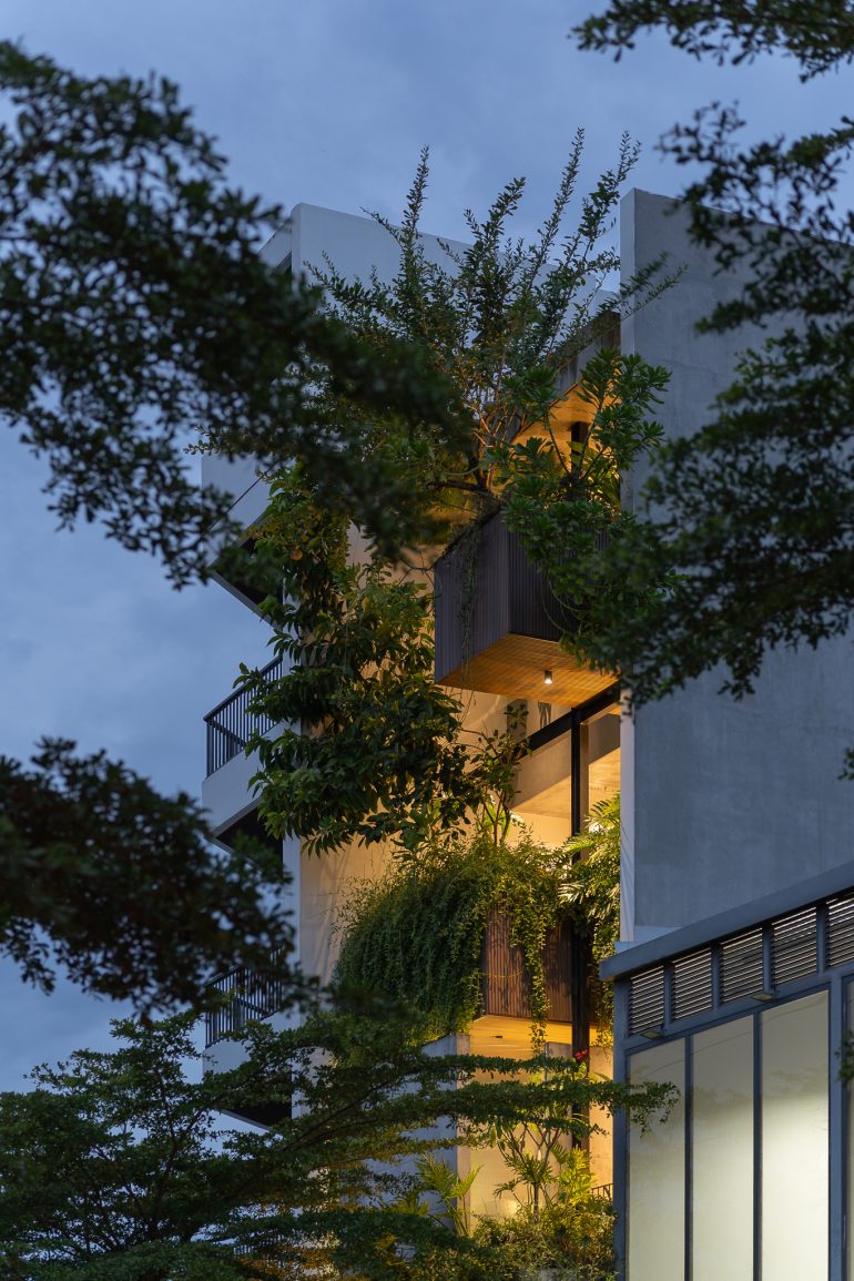 HK’S HOUSE