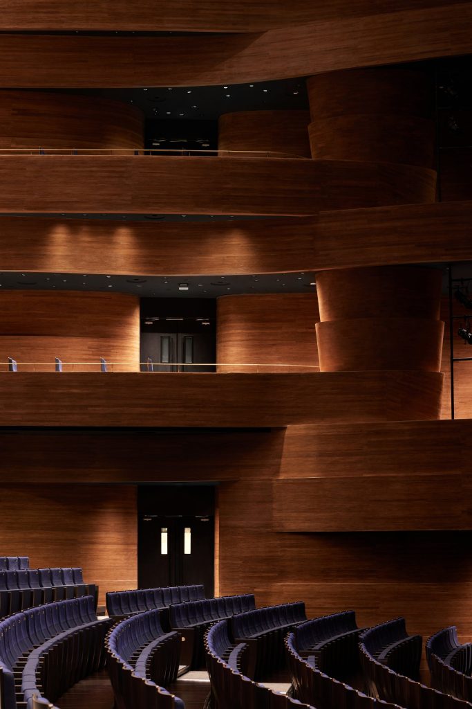 Curved balcony fronts in the opera auditorium