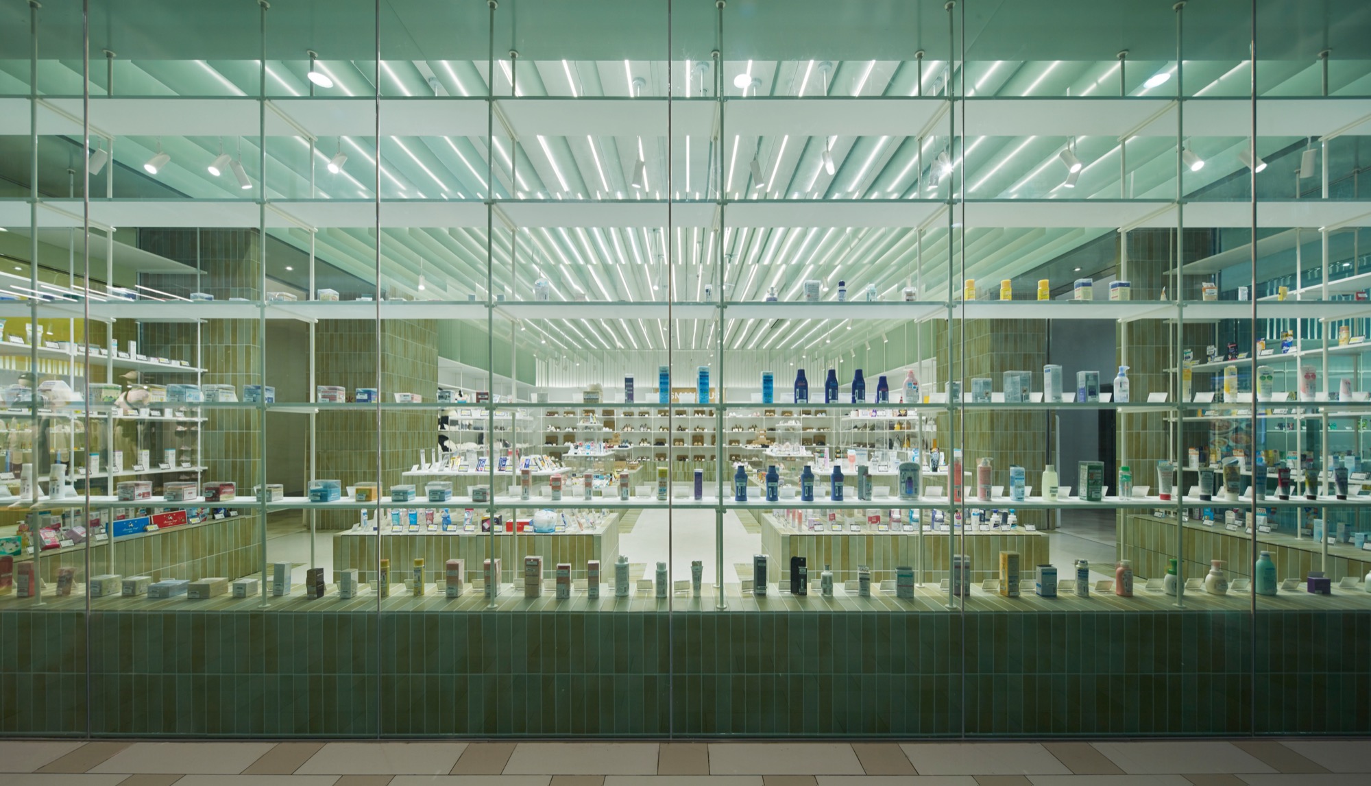 Weaving Color into Retail Architecture: KiKi ARCHi’s World Super Market in Suzhou