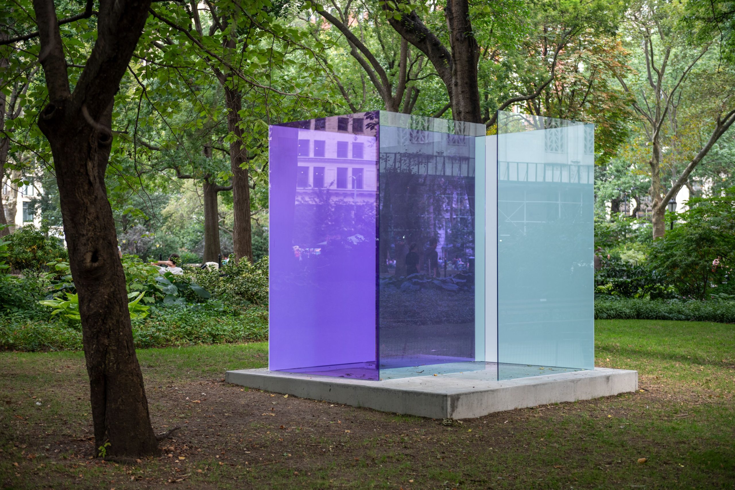 Larry Bell turns Madison Square Park into a public laboratory of light