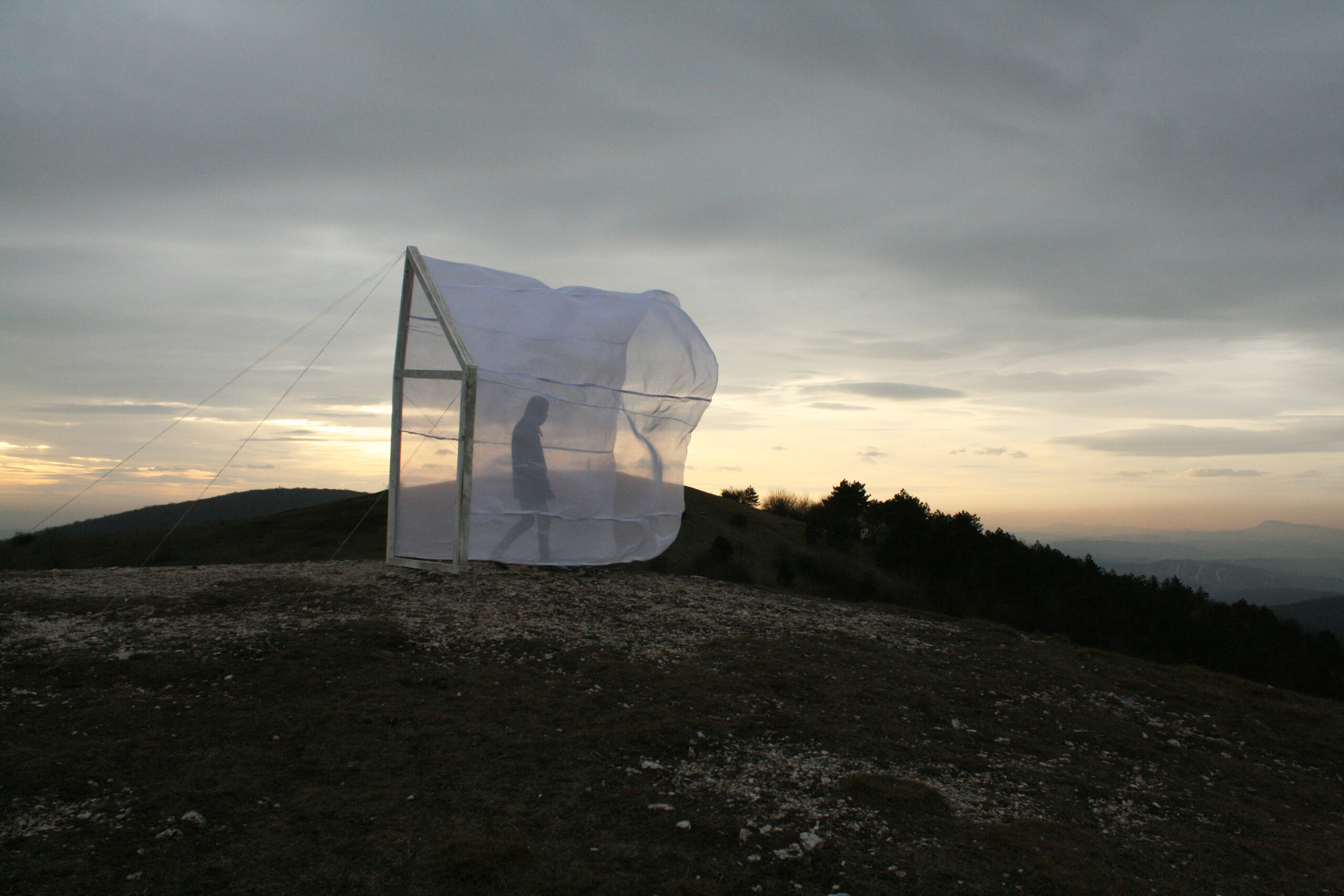 Architecture Uncomfortable Workshop: Freedom, Matter, and the Edges of Architecture