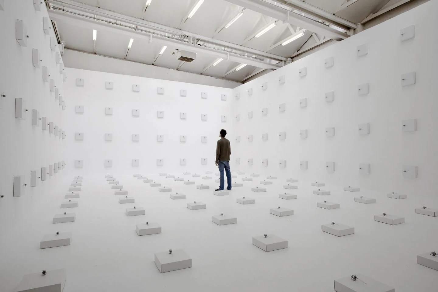 Zimoun Sound Architectures: Mechanical Repetition and Emergent Systems