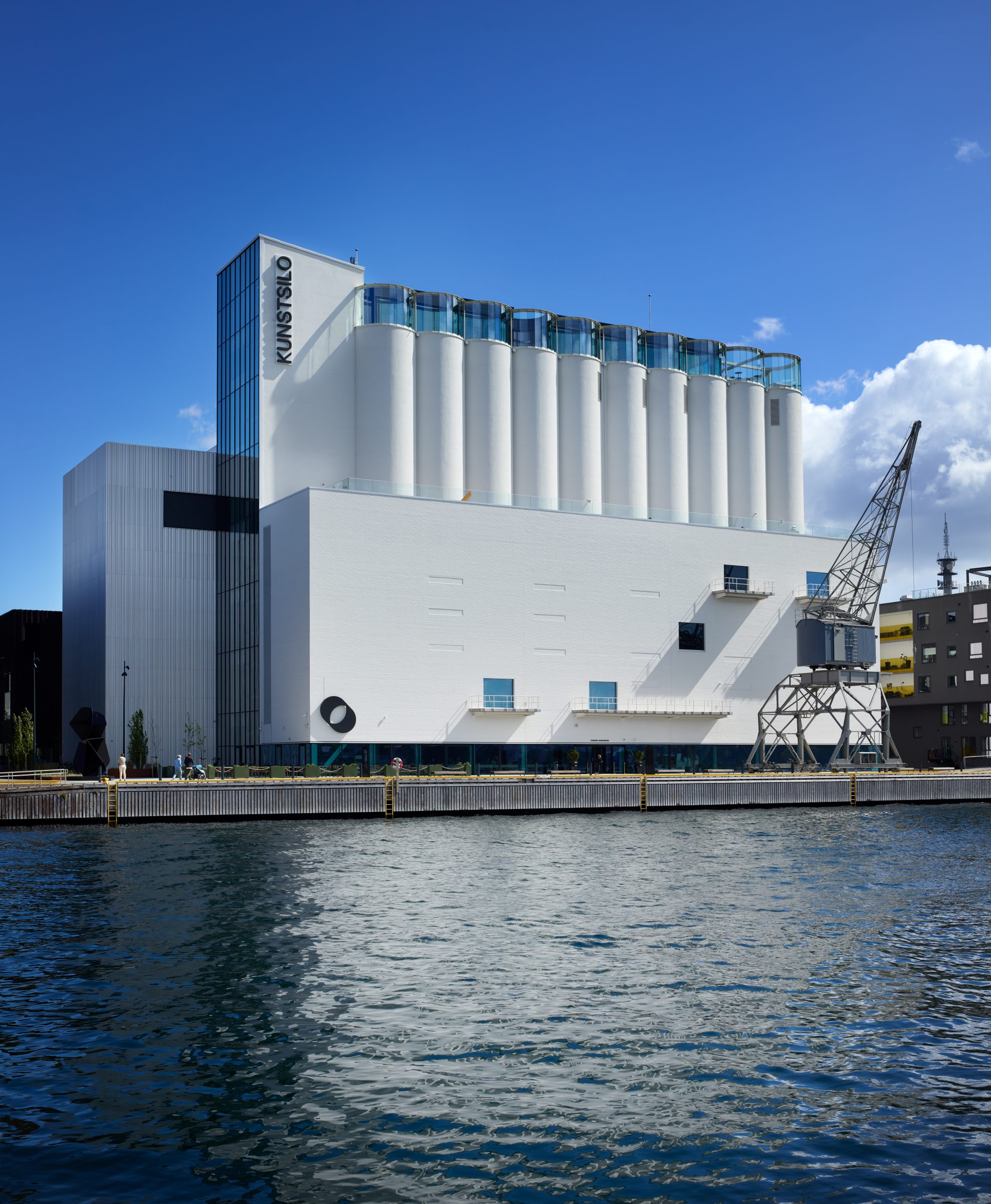 Kunstsilo museum circulation and concrete silos