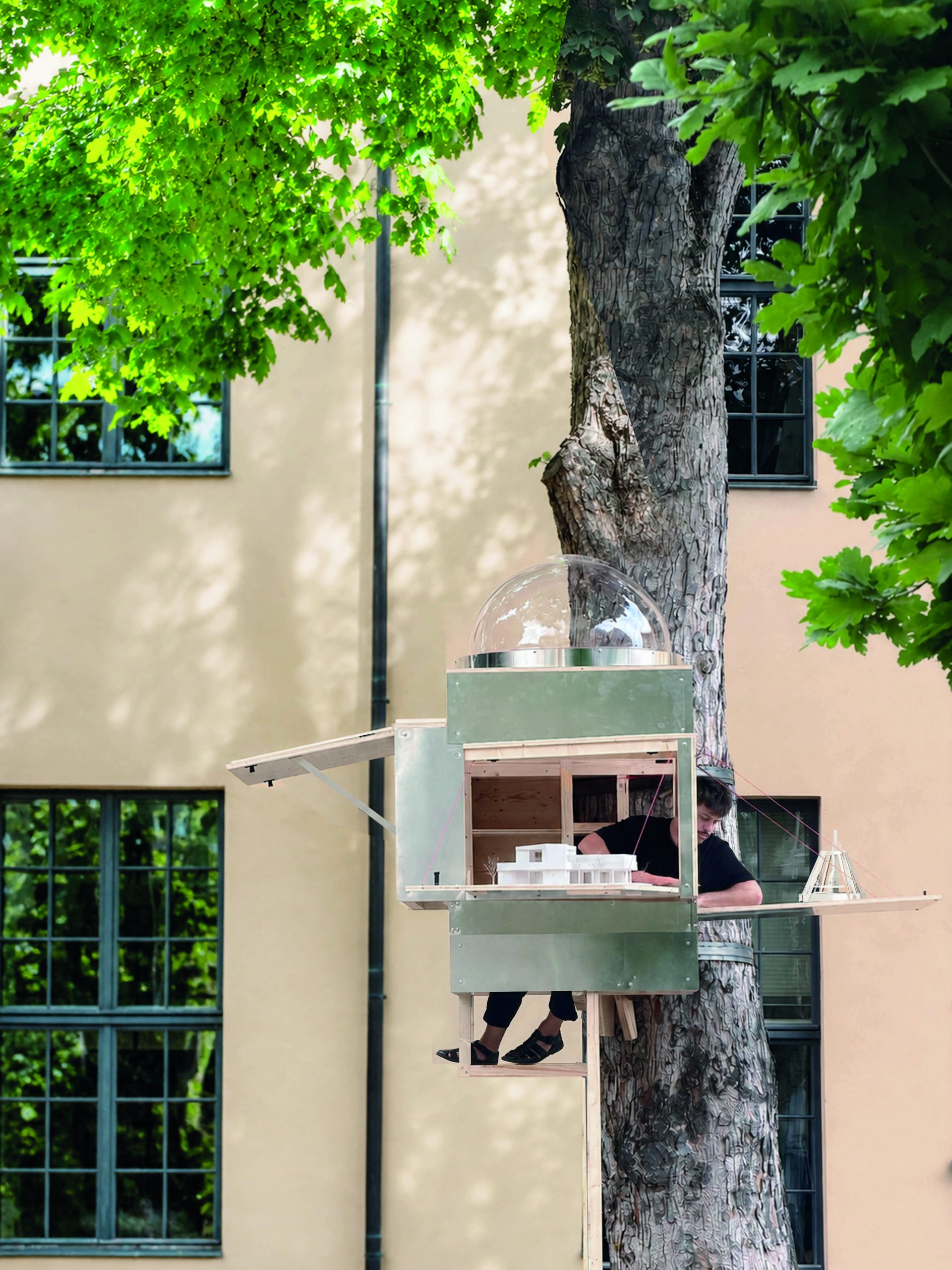 Opposite Office treehouse workplace on the Bauhaus University Weimar campus