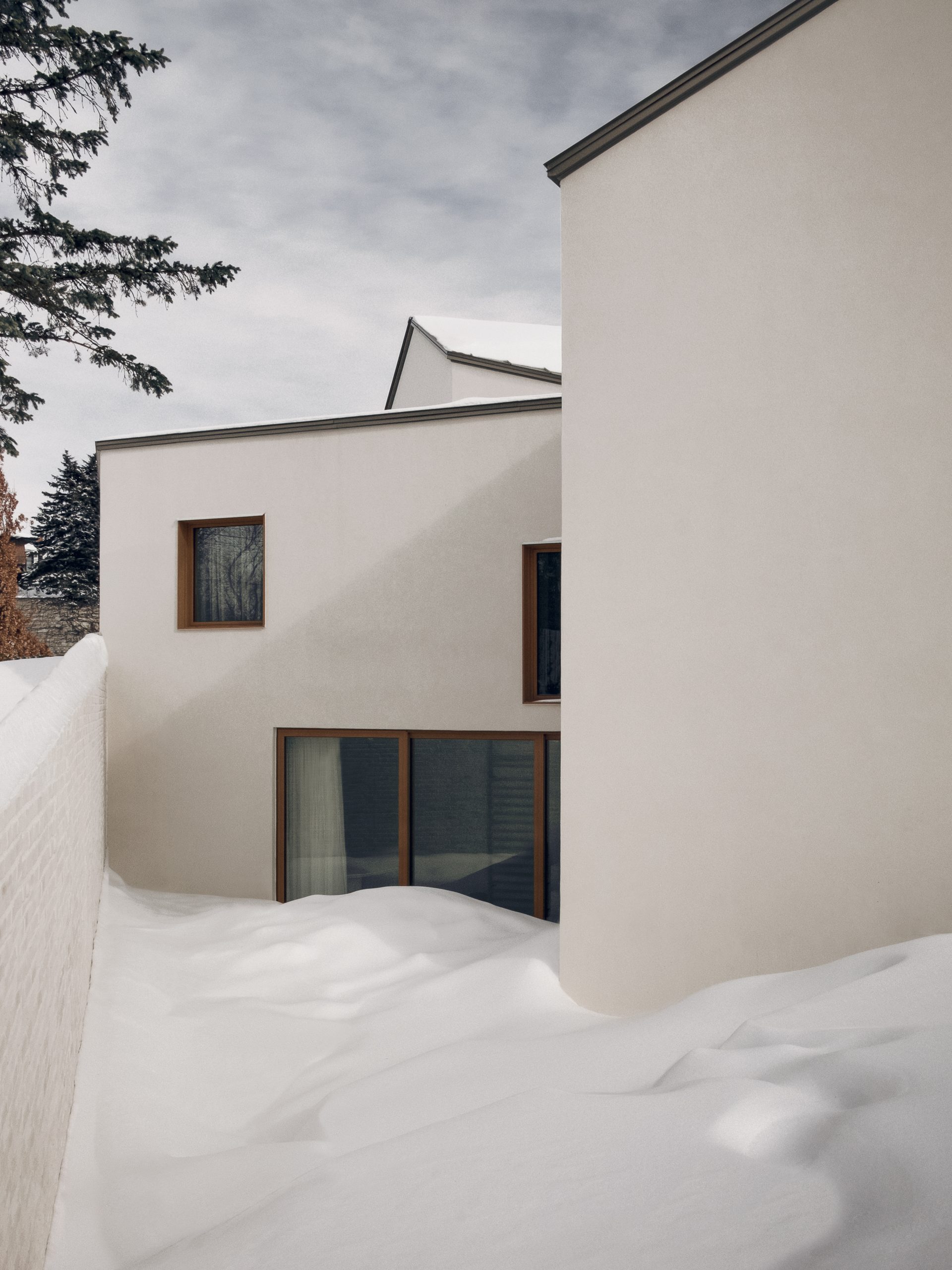 NORM Residence by Alain Carle Architecte