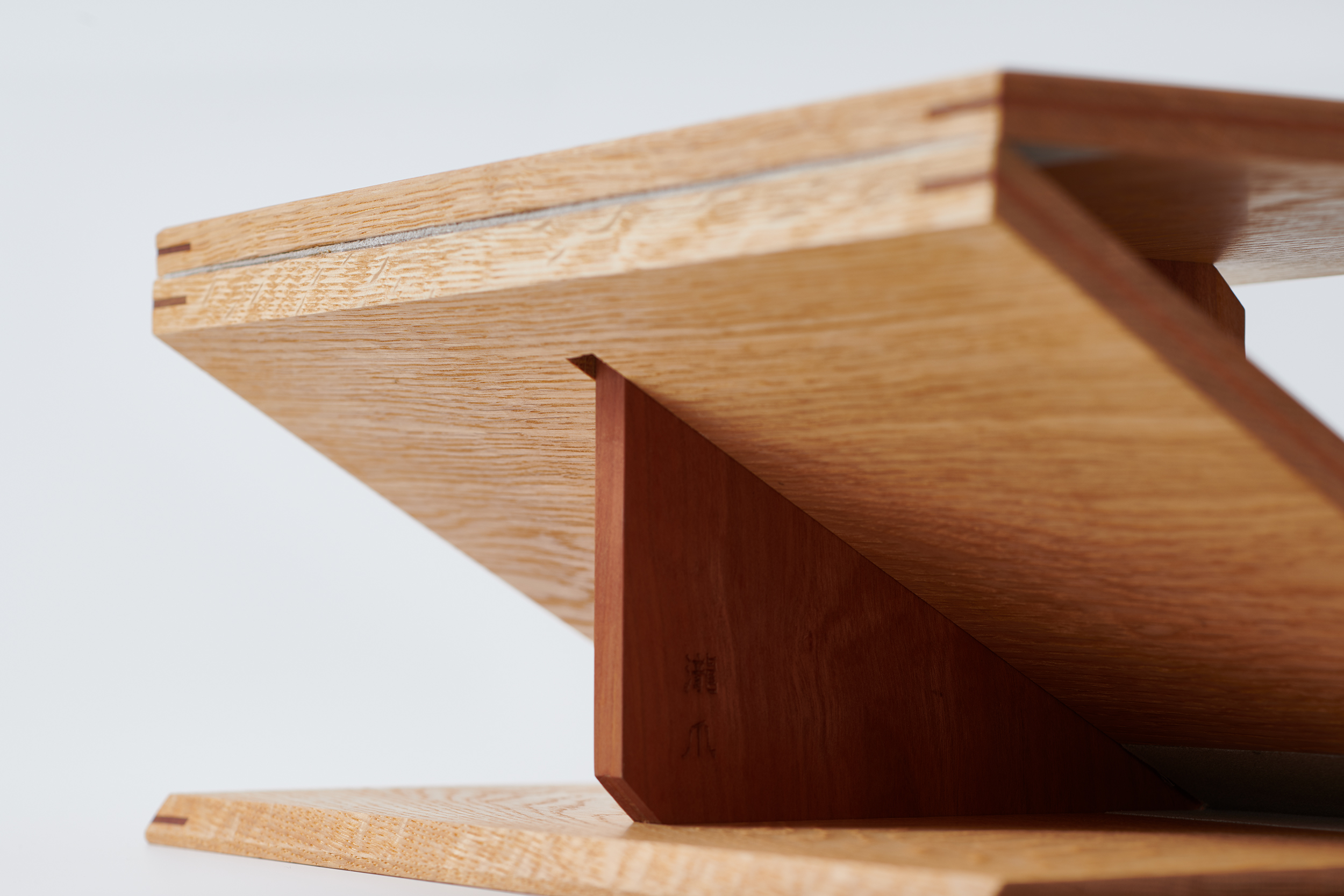 Tea furniture designed by Ryota Yokozeki Studio for TAKIZME