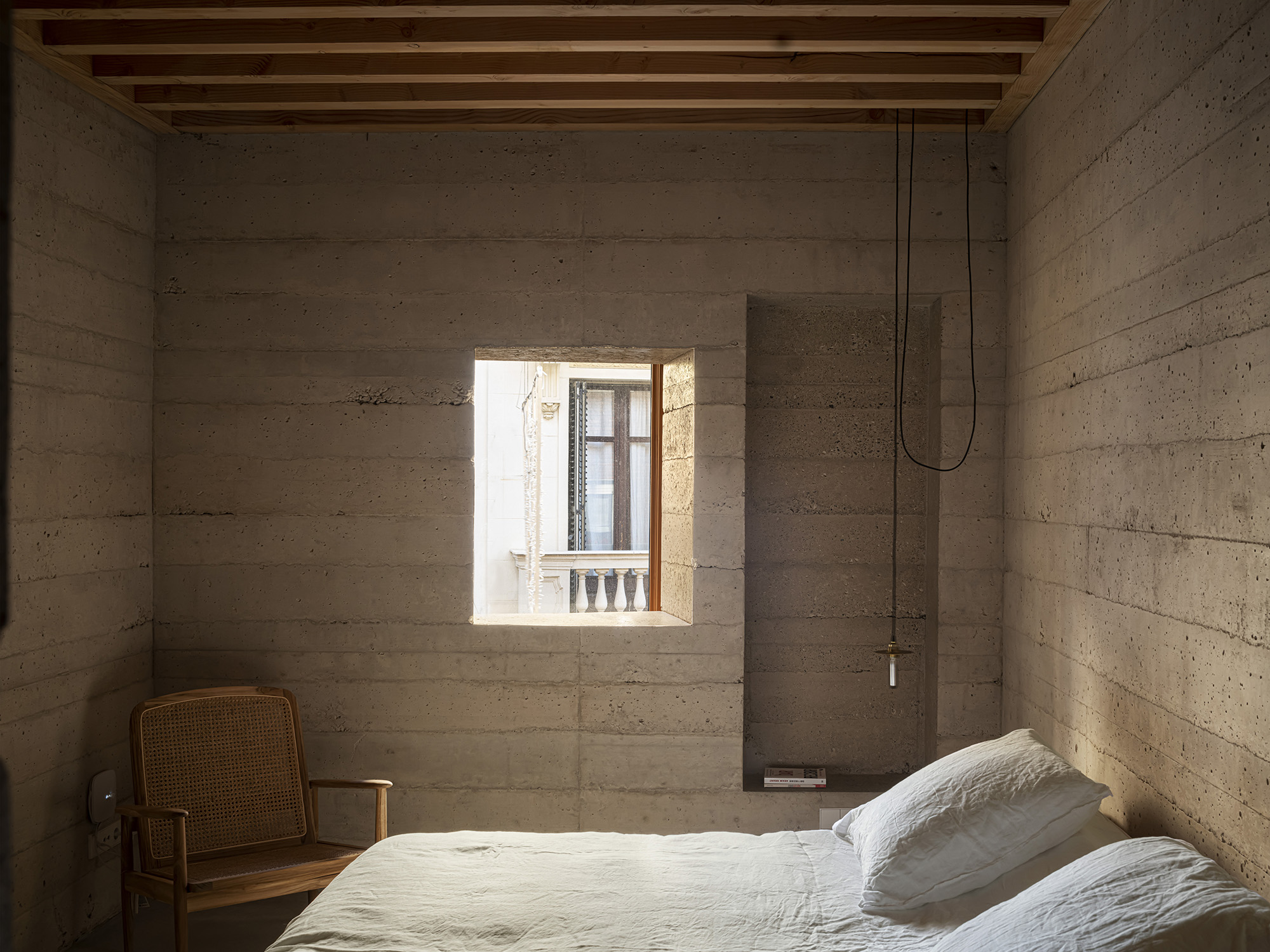 House 1736 by HARQUITECTES