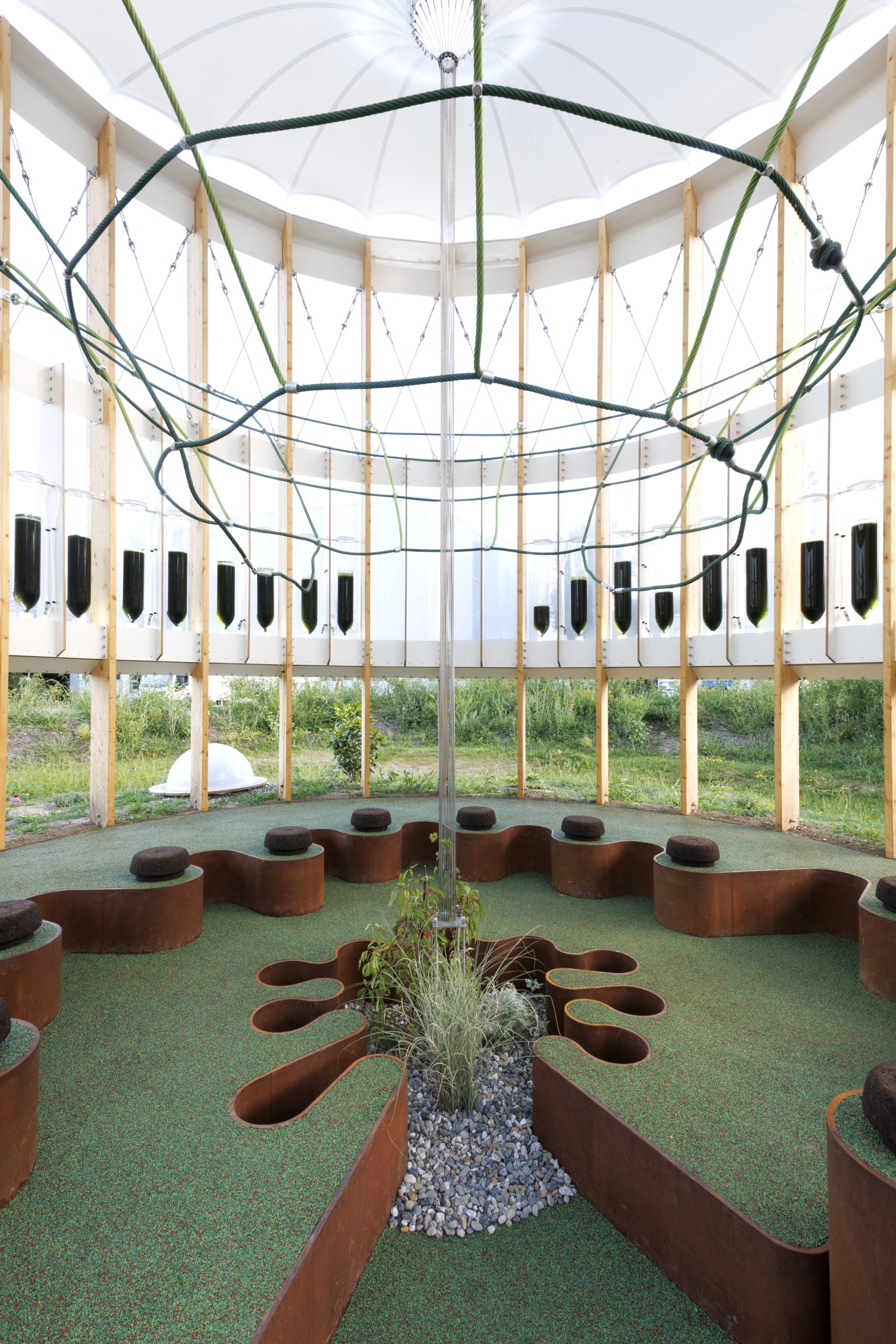 AirBubble restorative space by ecoLogicStudio. Photo by Pepe Fotografia.