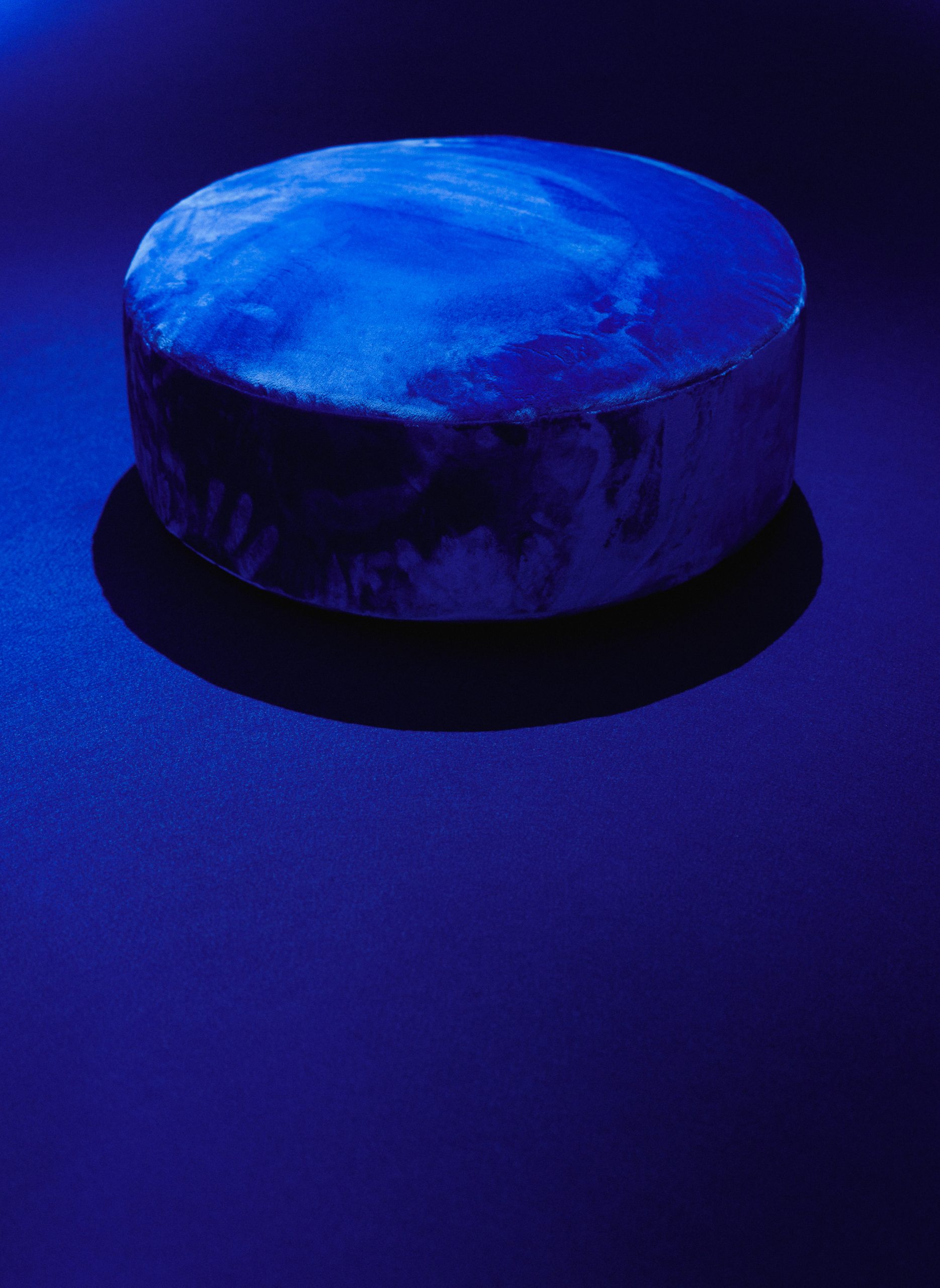 PiLLOW exhibition by HOMMES.HOM.