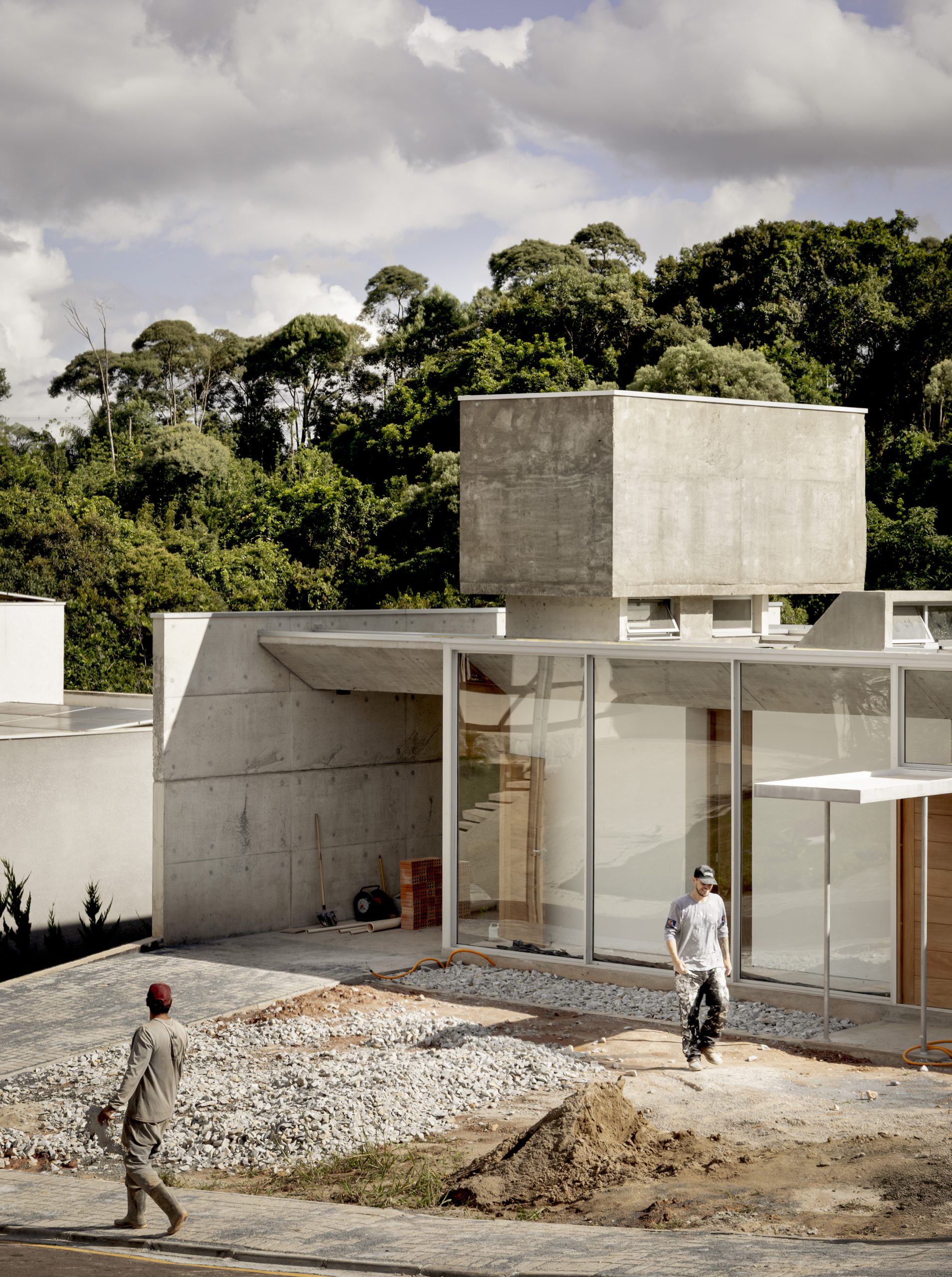 Casa Lucy in the Sky with Diamonds by YVA Arquitetura, photographed by Mahani Siqueira