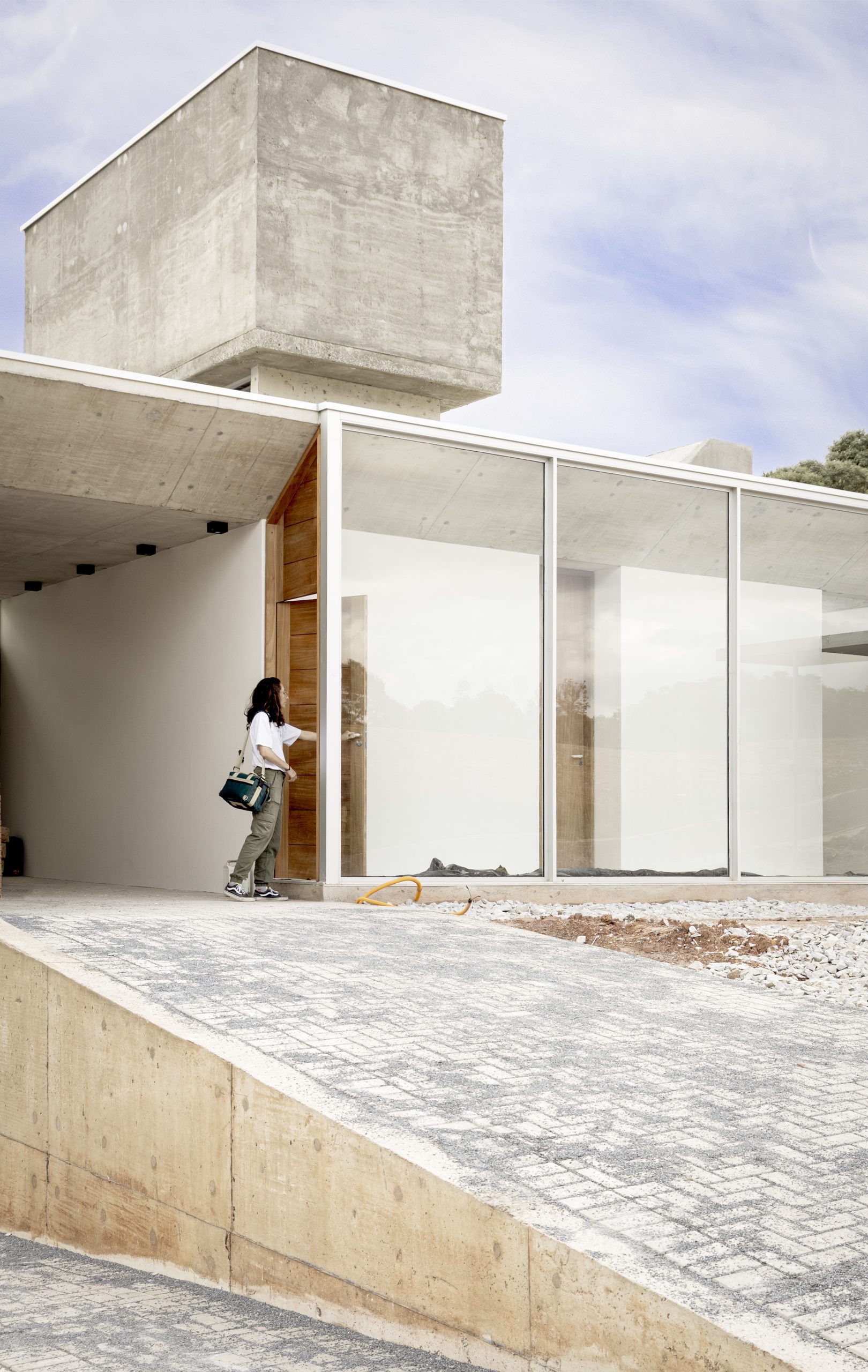 Casa Lucy in the Sky with Diamonds by YVA Arquitetura, photographed by Mahani Siqueira