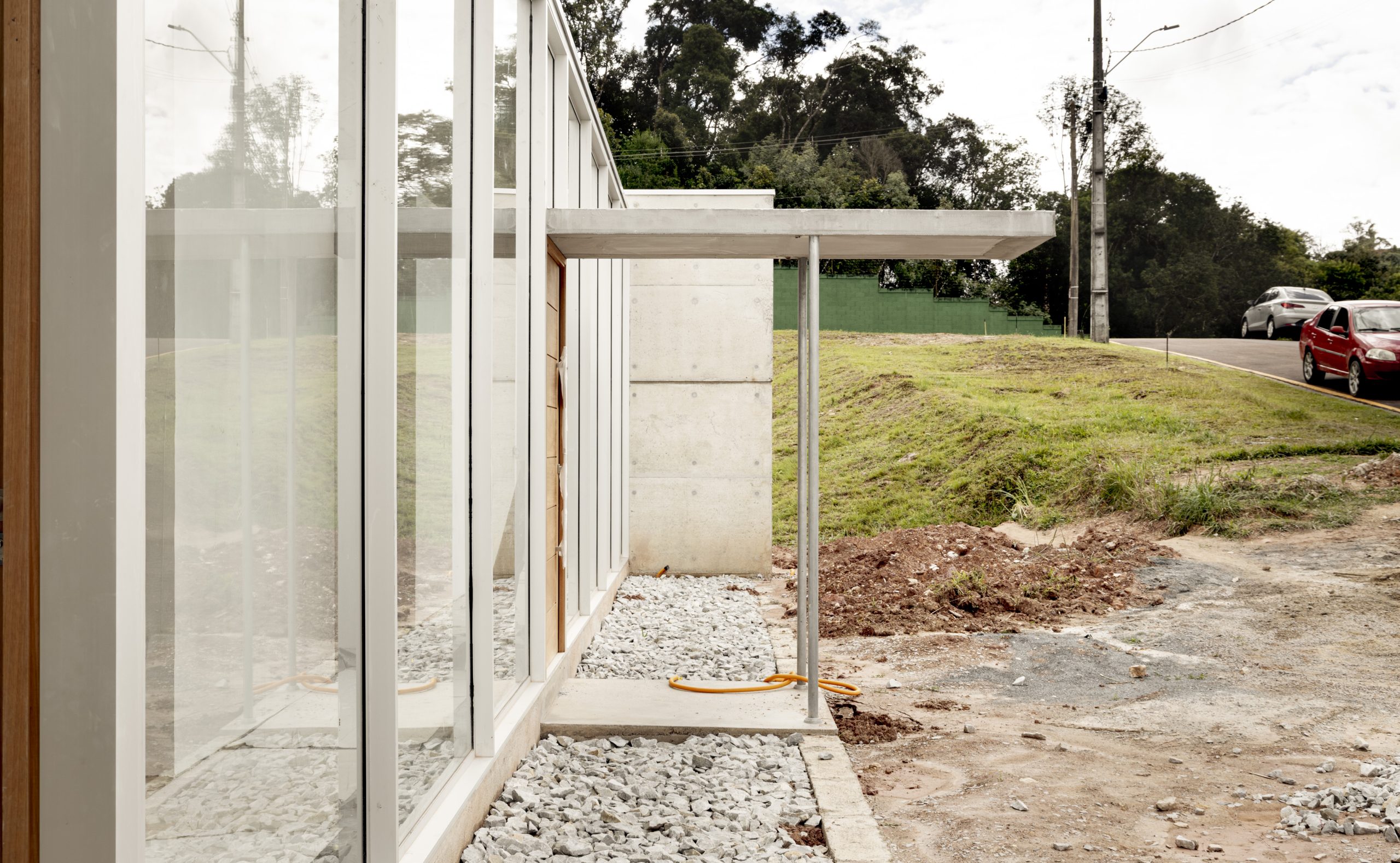 Casa Lucy in the Sky with Diamonds by YVA Arquitetura, photographed by Mahani Siqueira