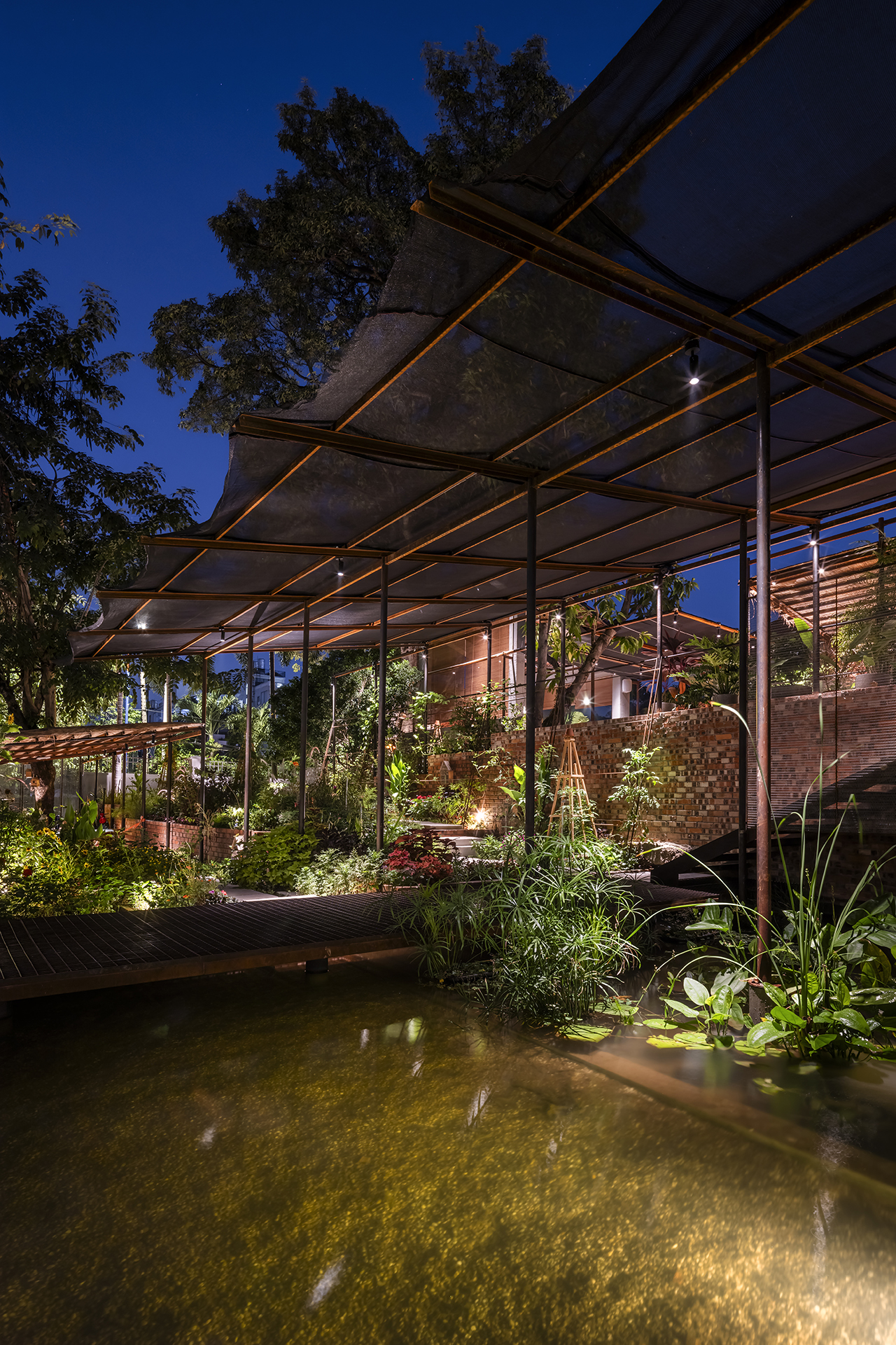 Edible farm and restaurant at night