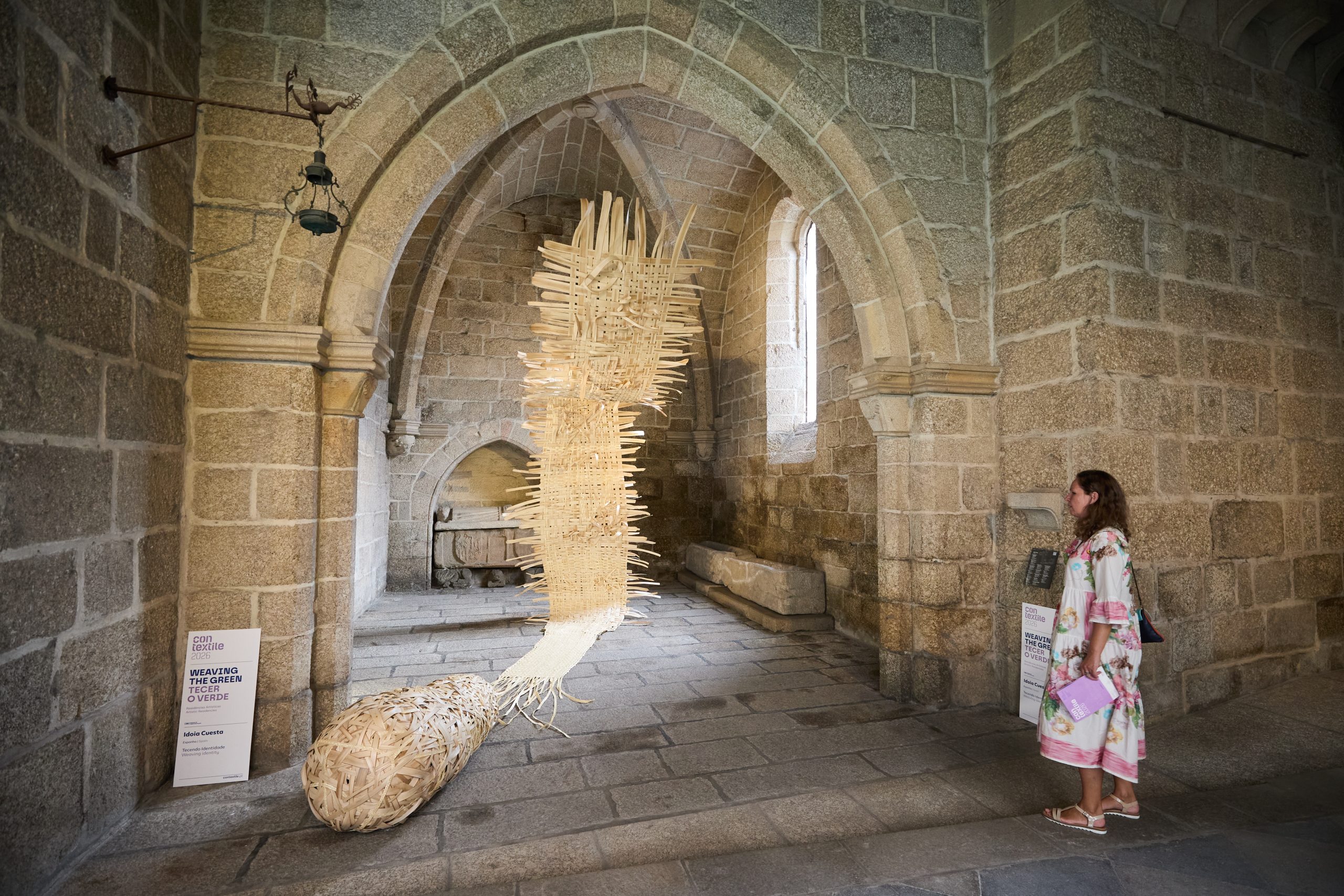 Weaving Identity installation by Idoia Cuesta at Contextile 2026 in Guimarães