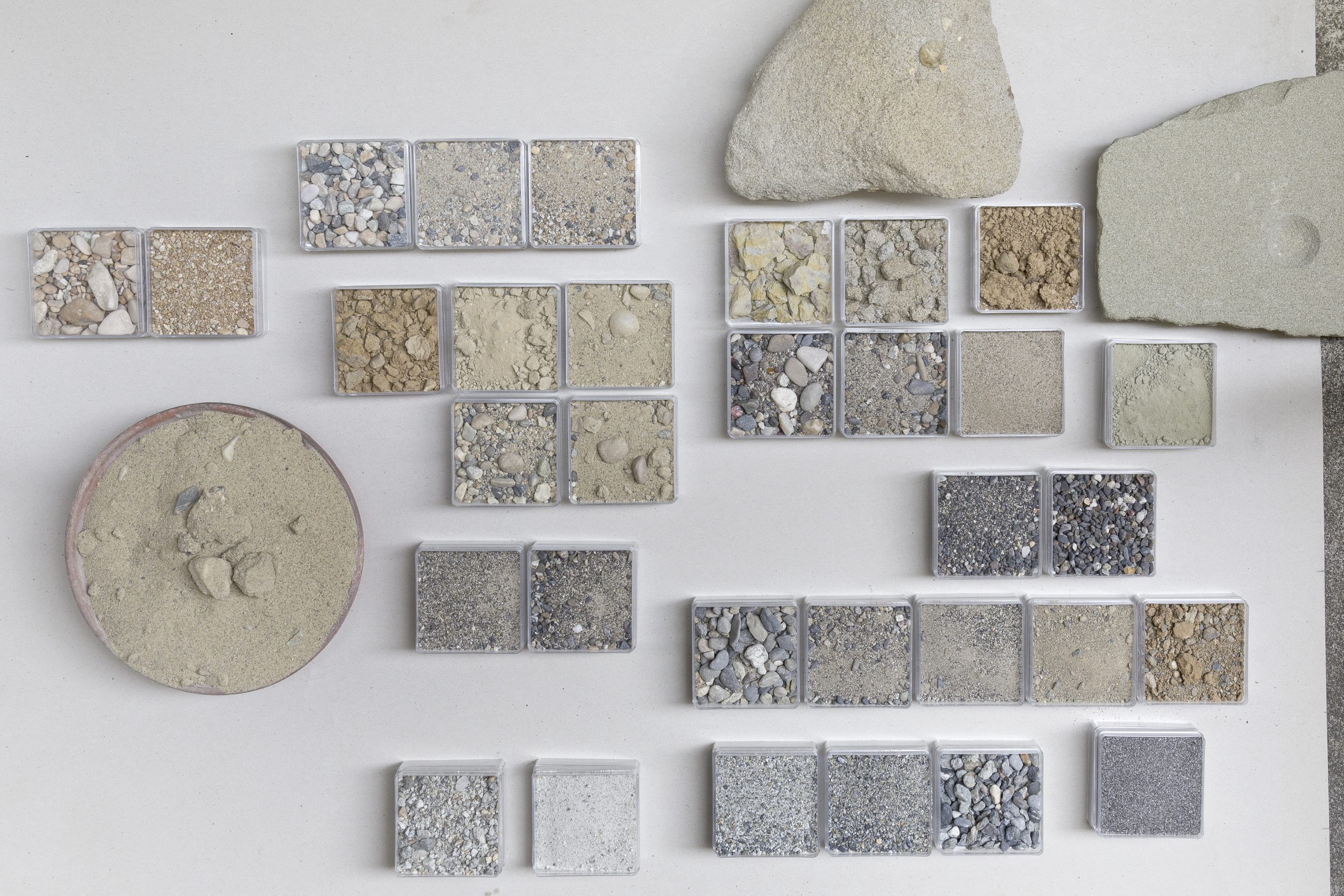 Sandsammlung Materialrecherche Dachkoerper 4P6A9957 beschn Miriam Sturzenegger