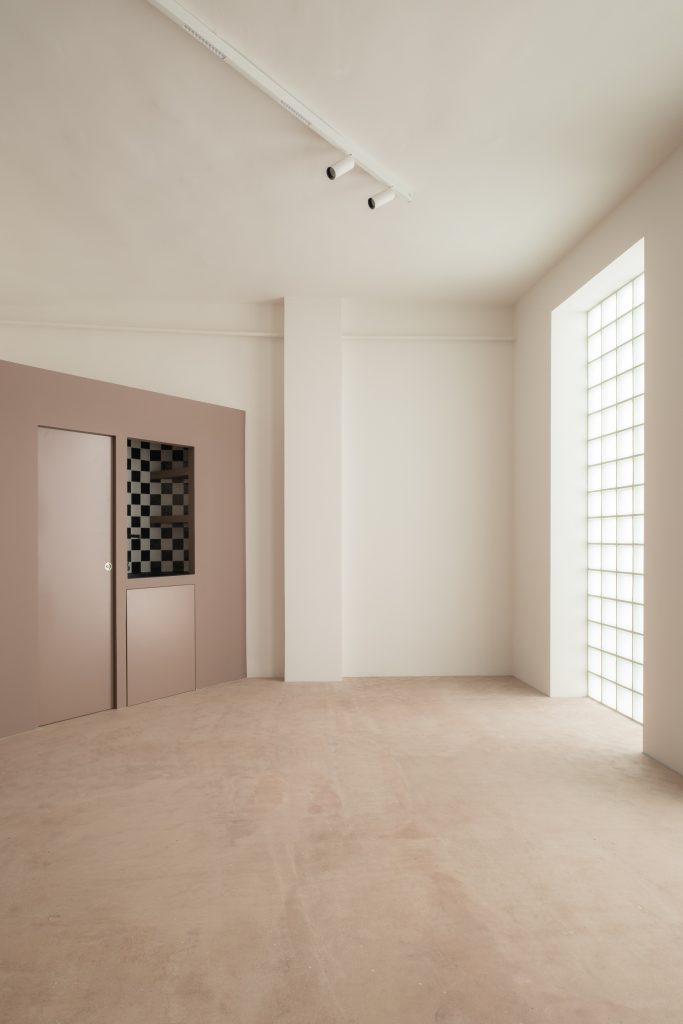 CAM house interior in Madrid, photographed by Marta Wall