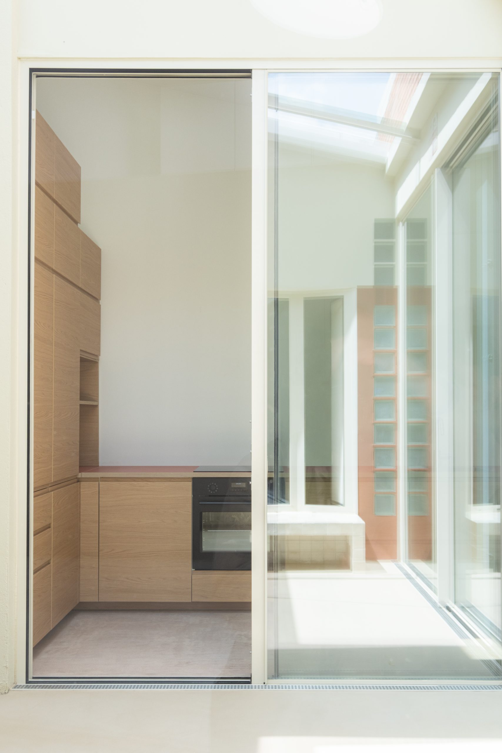 CamichiHD -17, CAM house in Madrid