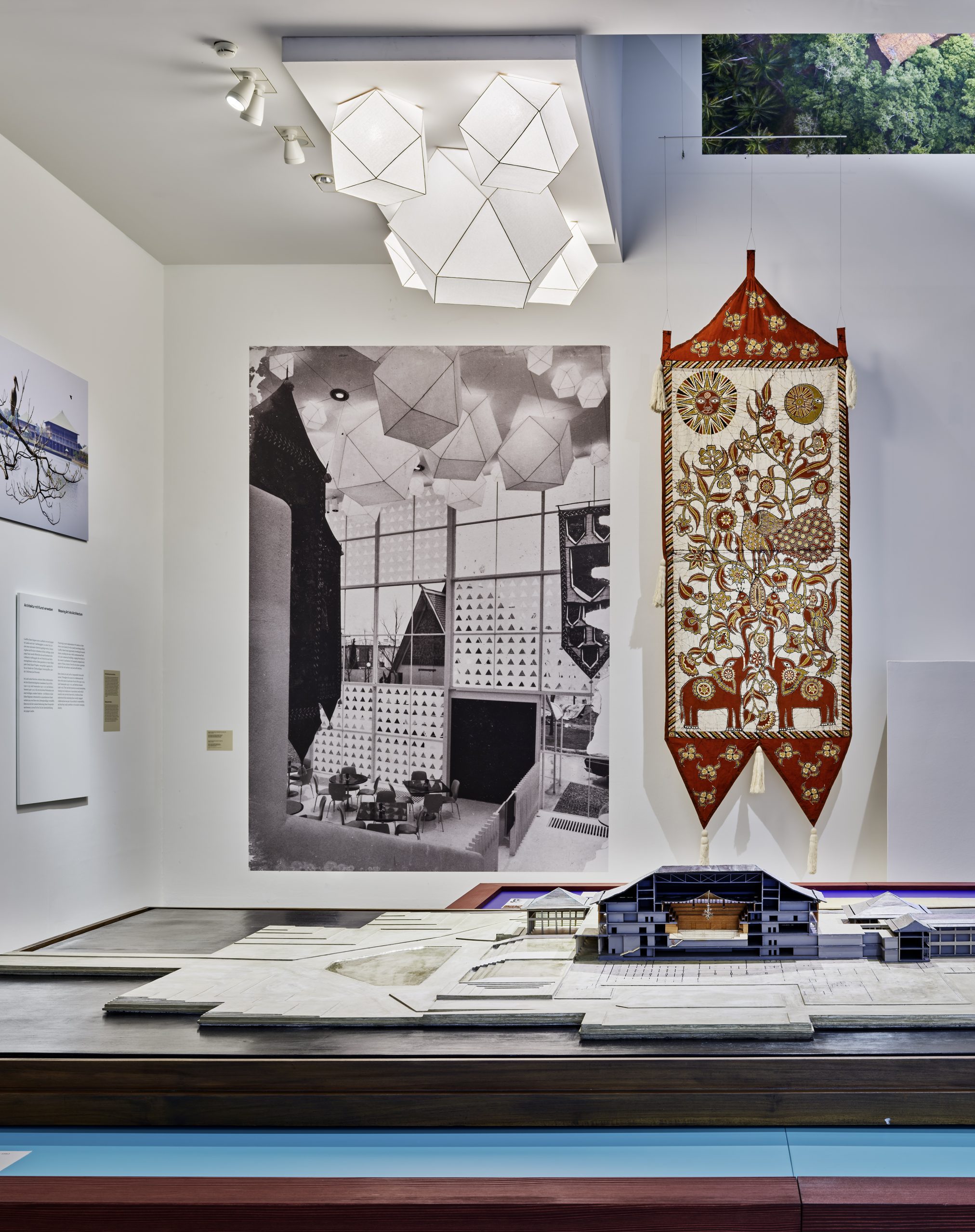 Installation view 02 of Geoffrey Bawa: Architecture for the Senses at the Vitra Design Museum