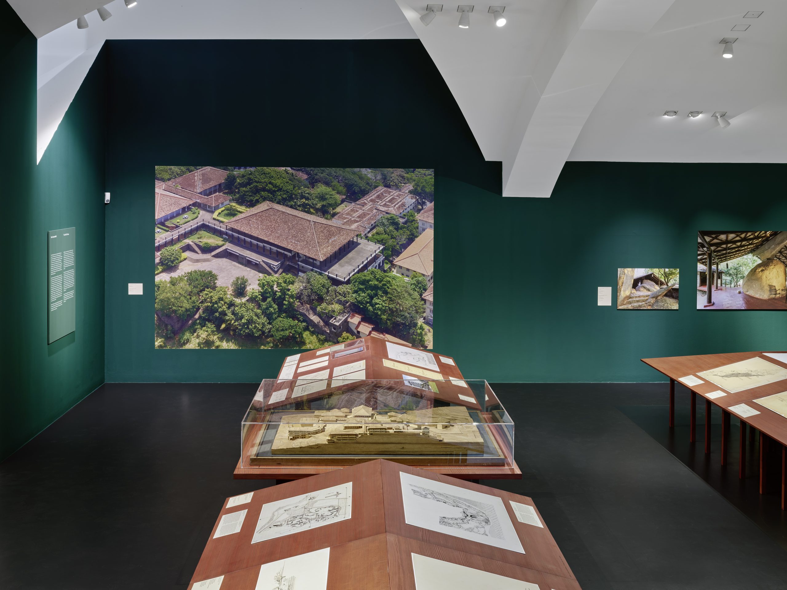 Installation view 03 of Geoffrey Bawa: Architecture for the Senses at the Vitra Design Museum