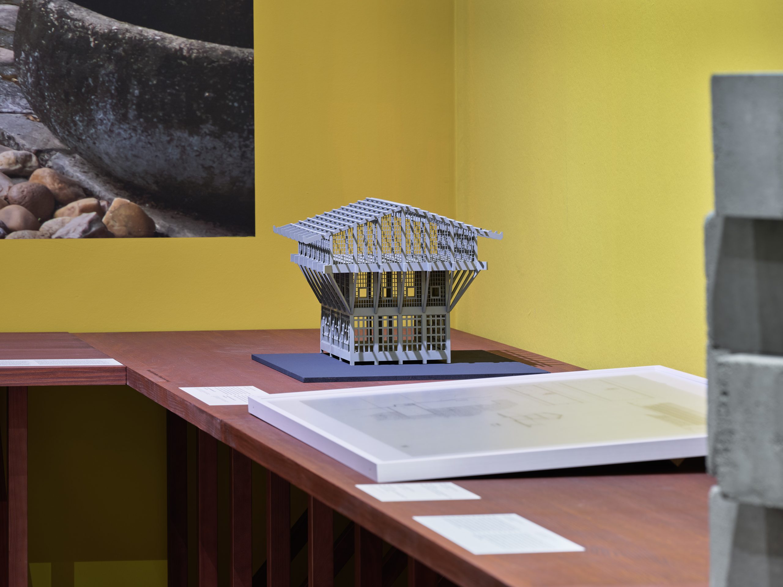 Installation view 06 of Geoffrey Bawa: Architecture for the Senses at the Vitra Design Museum