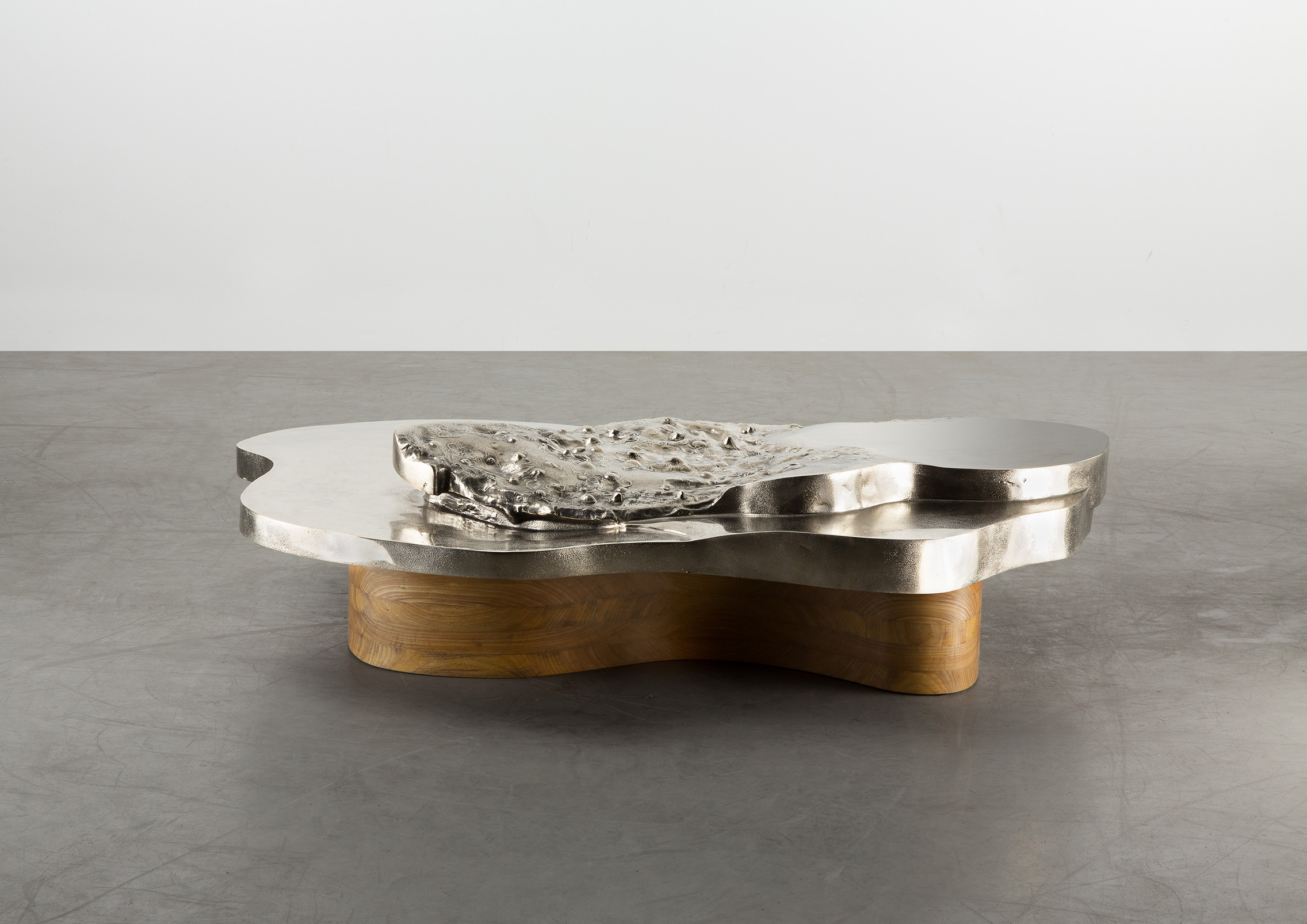 Organic Table by Vincent Dubourg