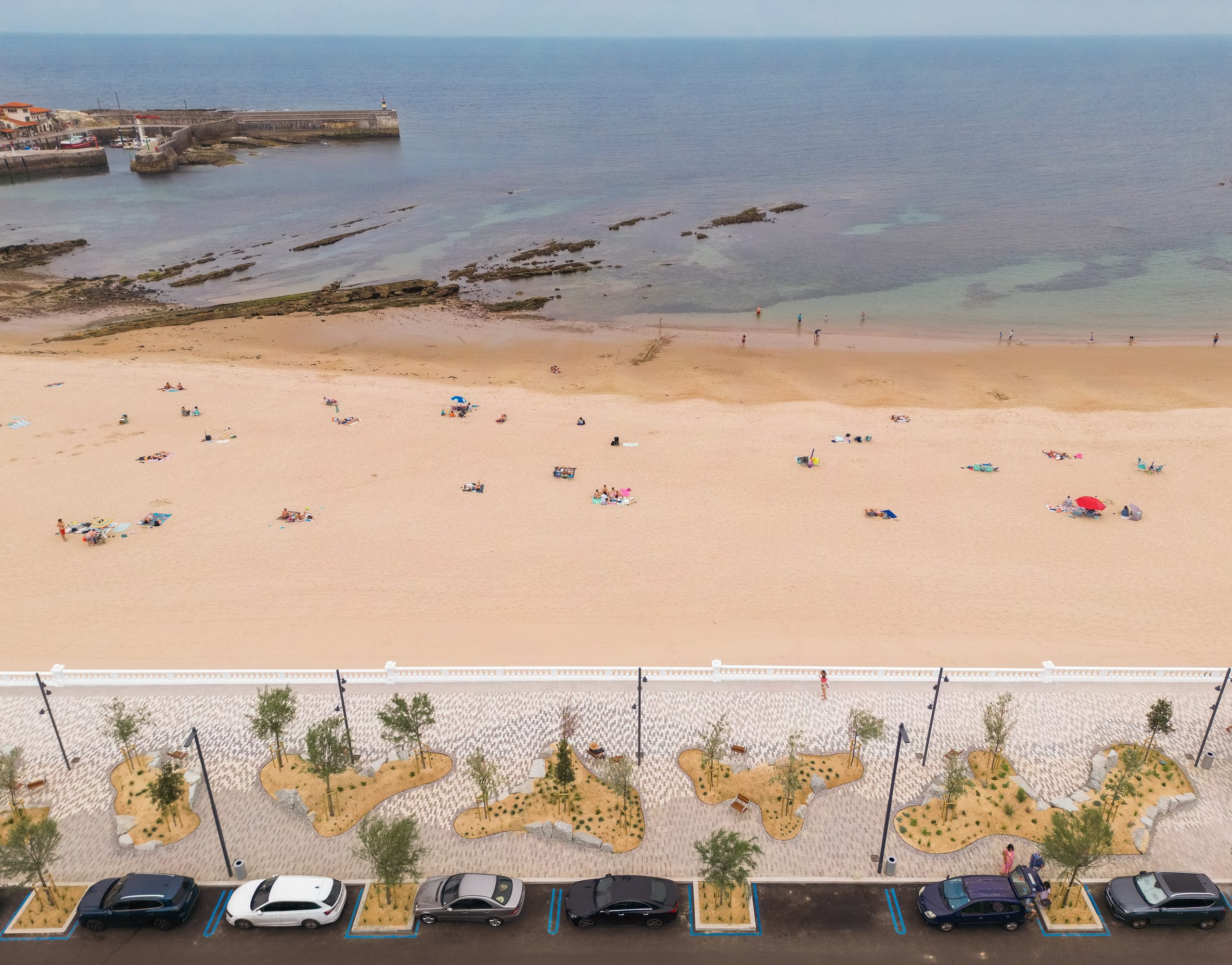 Comillas Waterfront Promenade by Héctor Navarro + arkhitekton