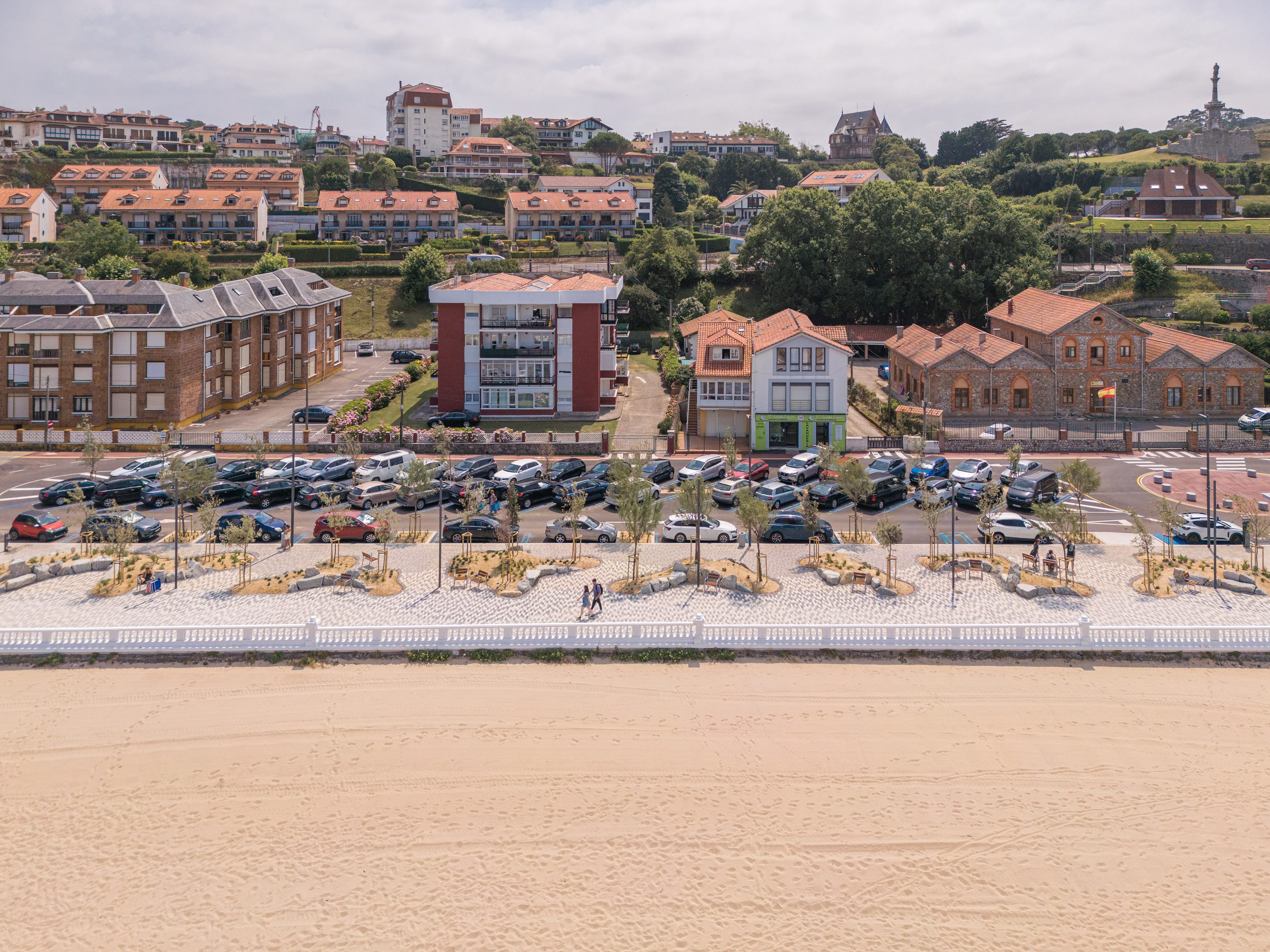 Comillas Waterfront Promenade by Héctor Navarro + arkhitekton