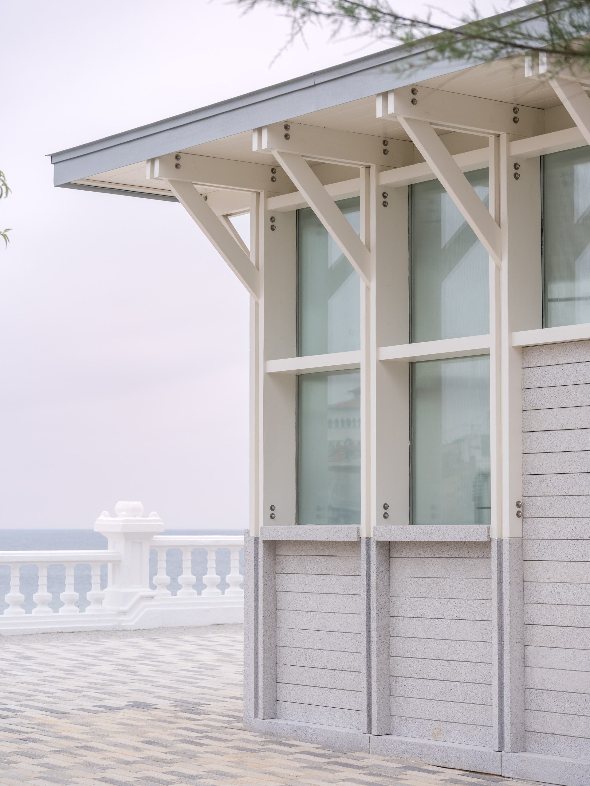 Comillas Waterfront Promenade by Héctor Navarro + arkhitekton