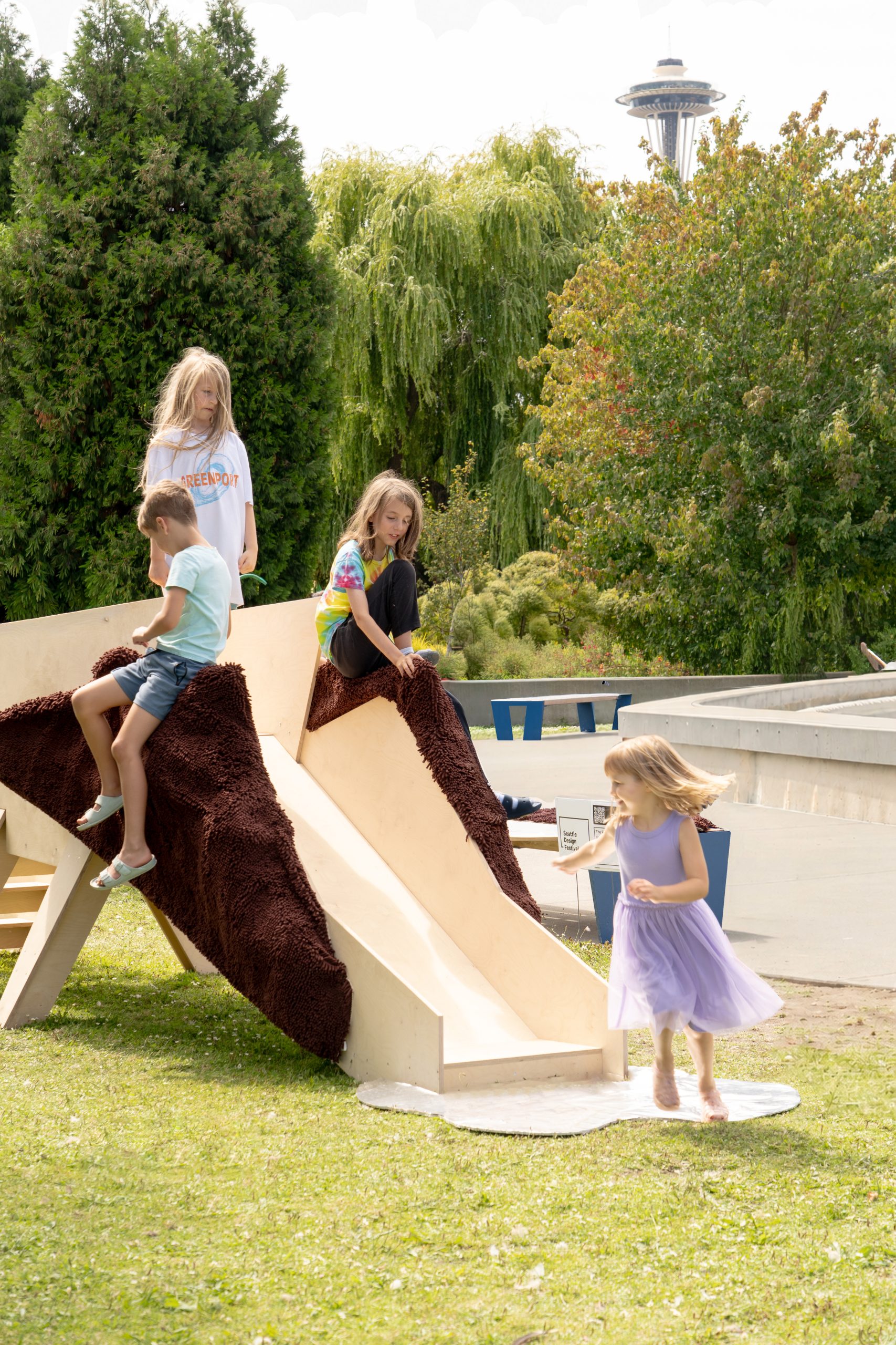 Slide Horse Interaction 1 — The Flatland Horse