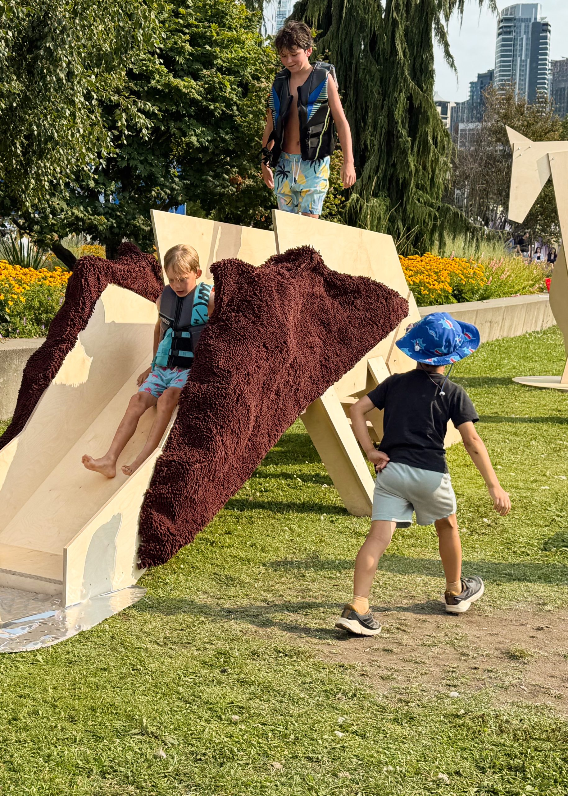 Slide Horse Interaction 4 — The Flatland Horse