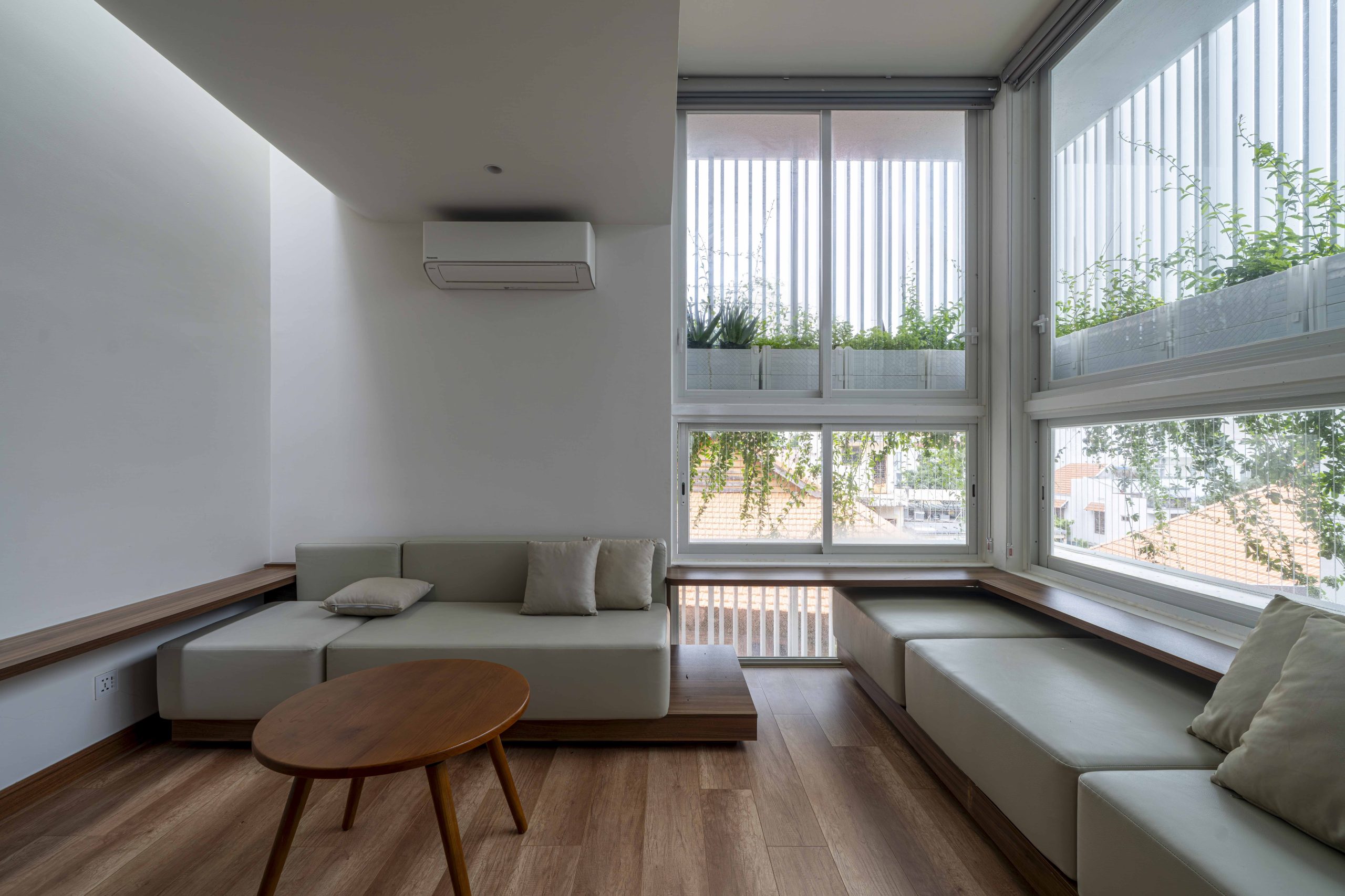 Half Solid House by Túi Studio in Vũng Tàu, Vietnam