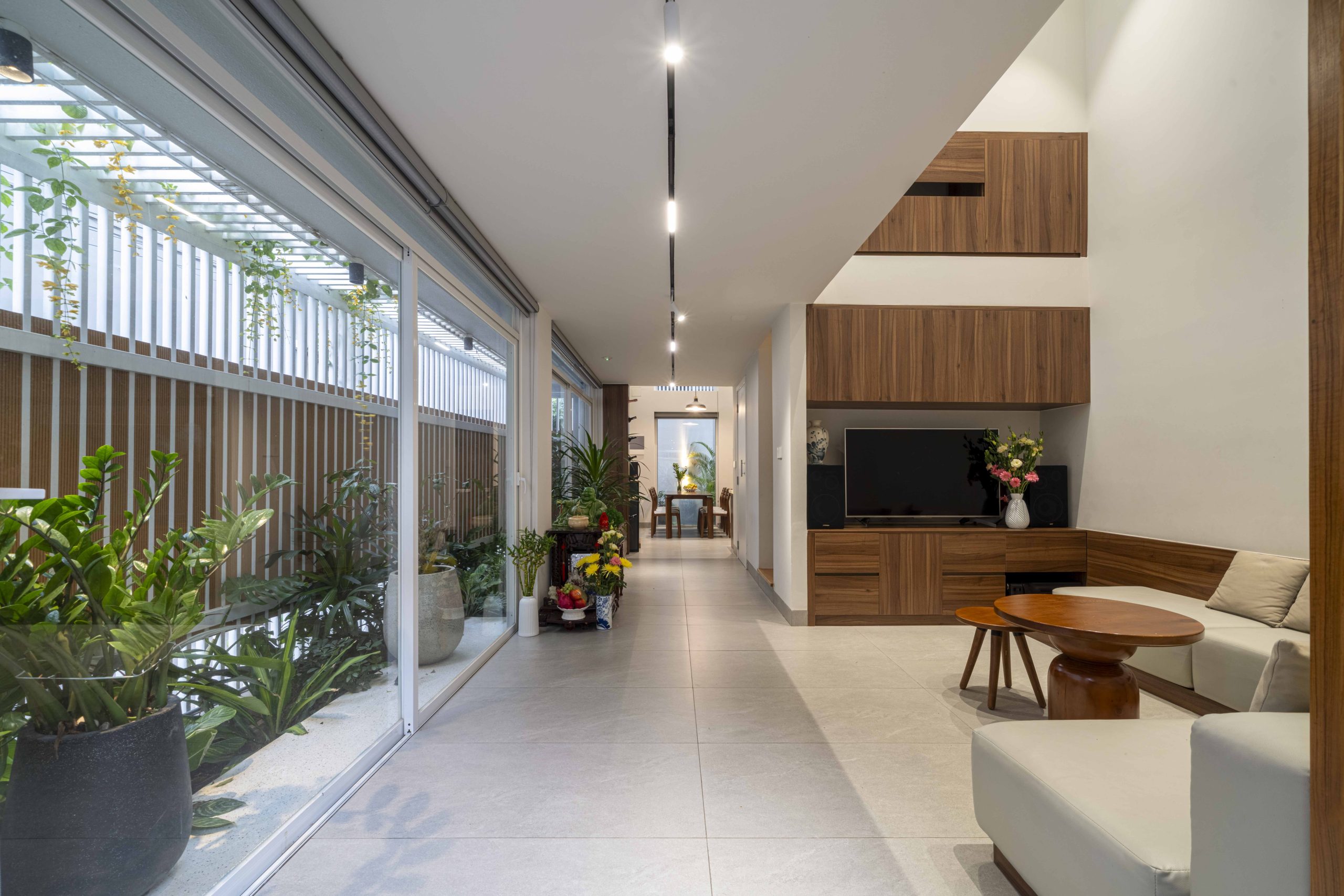 Half Solid House by Túi Studio — Vũng Tàu, Vietnam