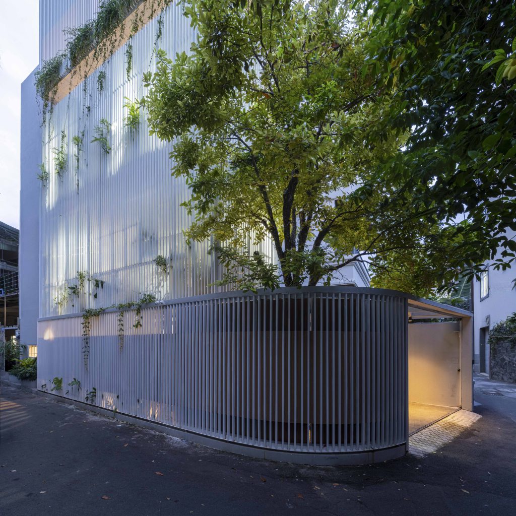 Half Solid House by Túi Studio — Vũng Tàu, Vietnam