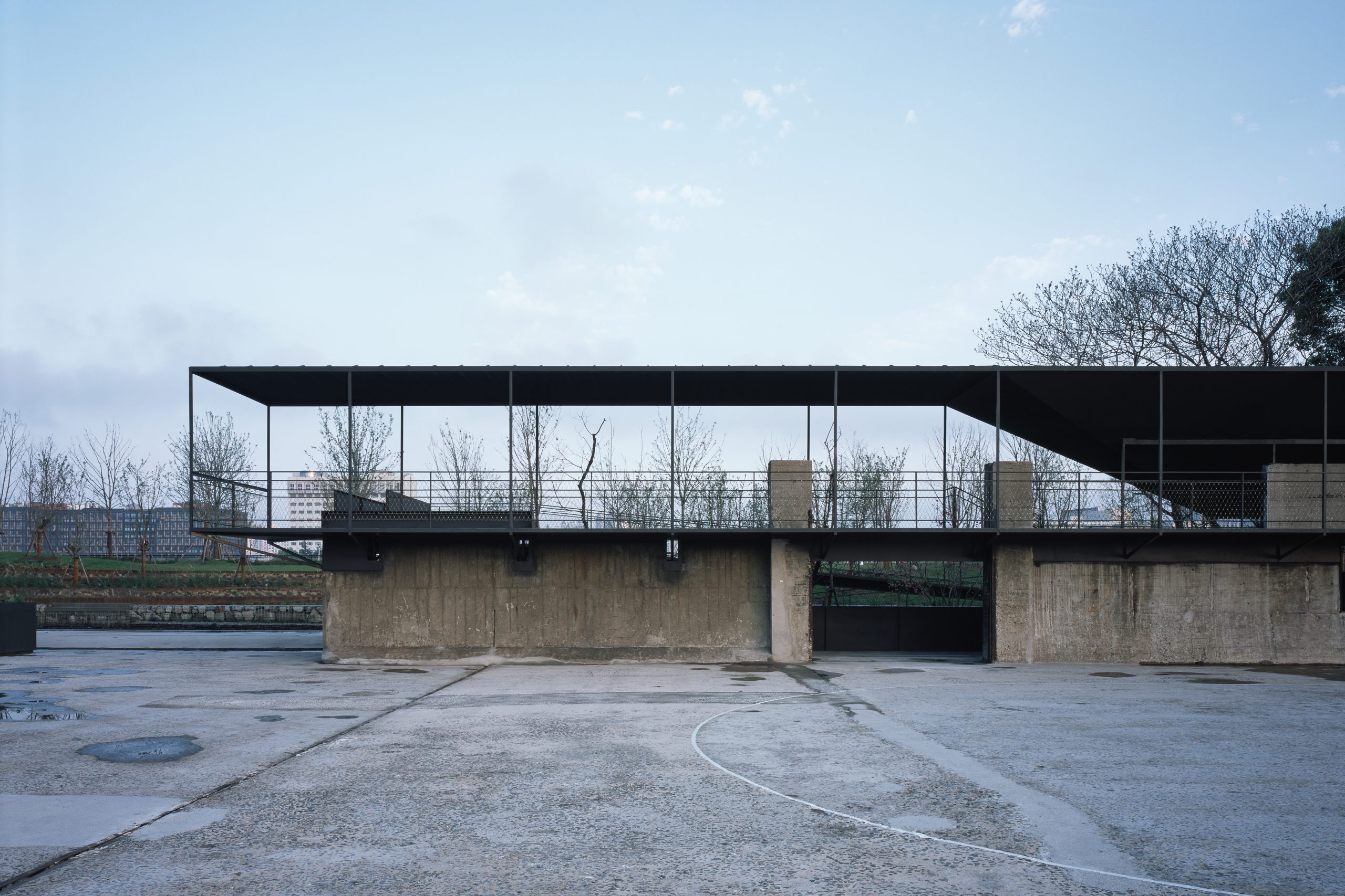 Riverside Passage by Atelier Deshaus, photographed by Chen Hao
