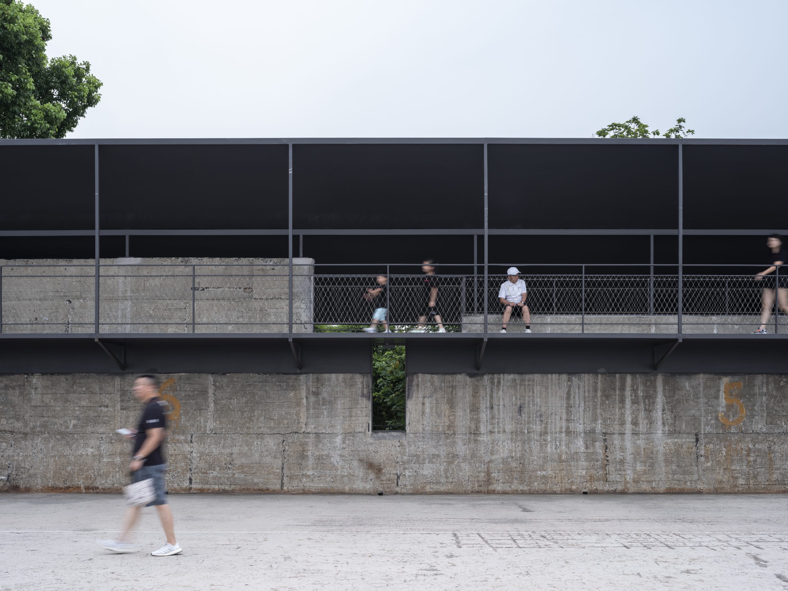 Riverside Passage by Atelier Deshaus, photographed by Tian Fangfang