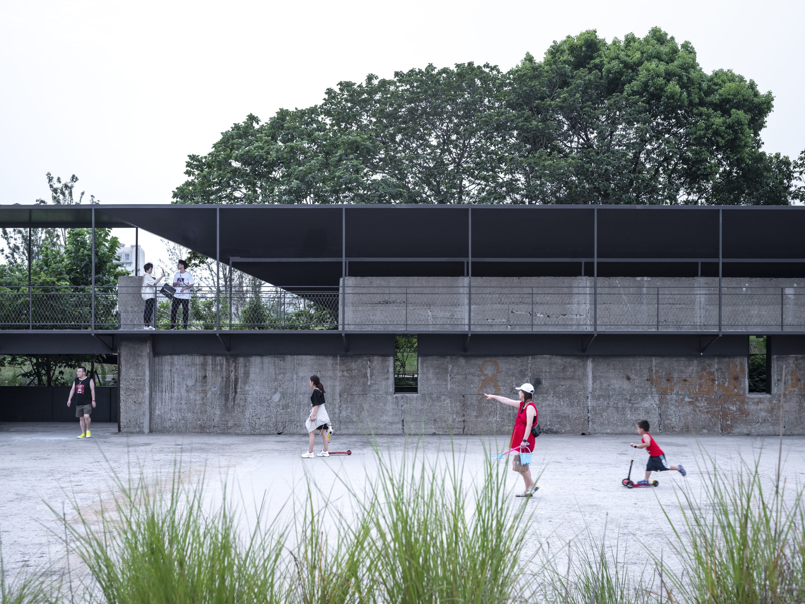 Riverside Passage by Atelier Deshaus, photographed by Tian Fangfang