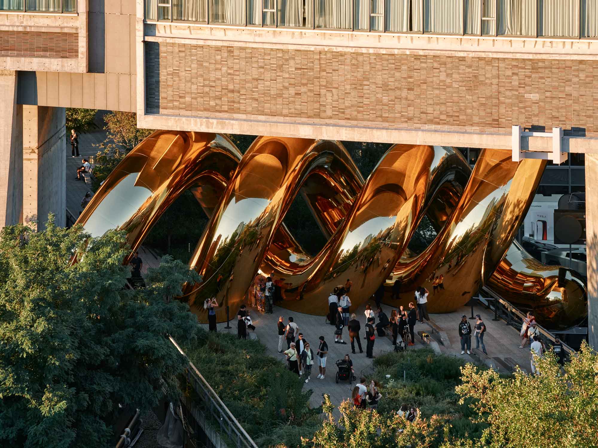Golden inflated coils of auruBOROS by Plastique Fantastique on the High Line