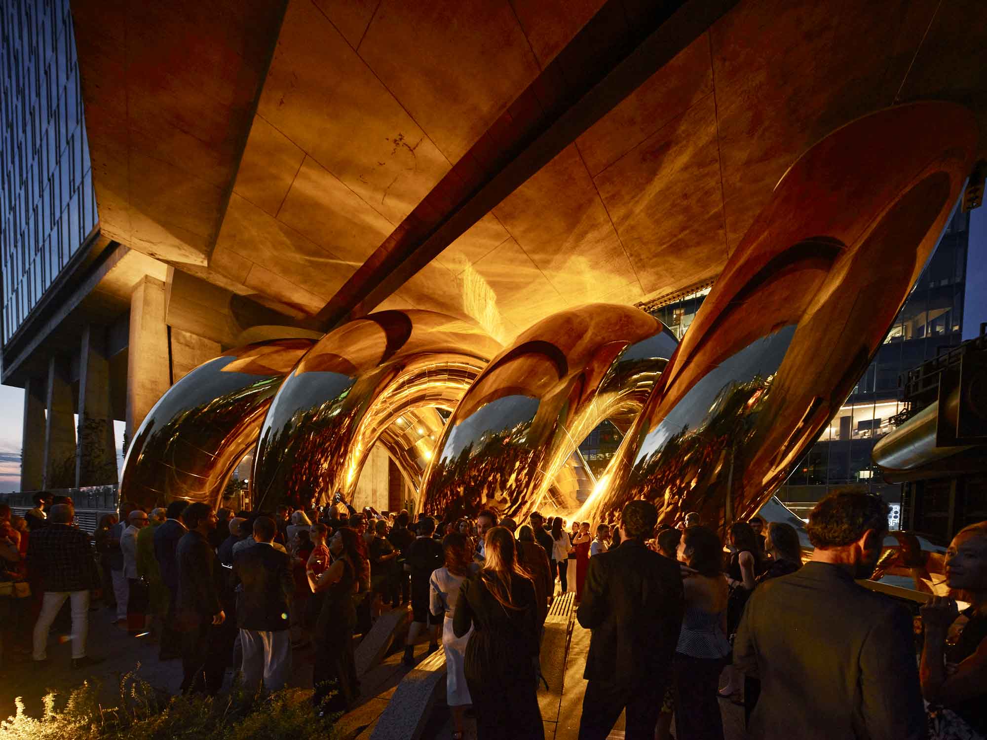 auruBOROS by Plastique Fantastique on the High Line