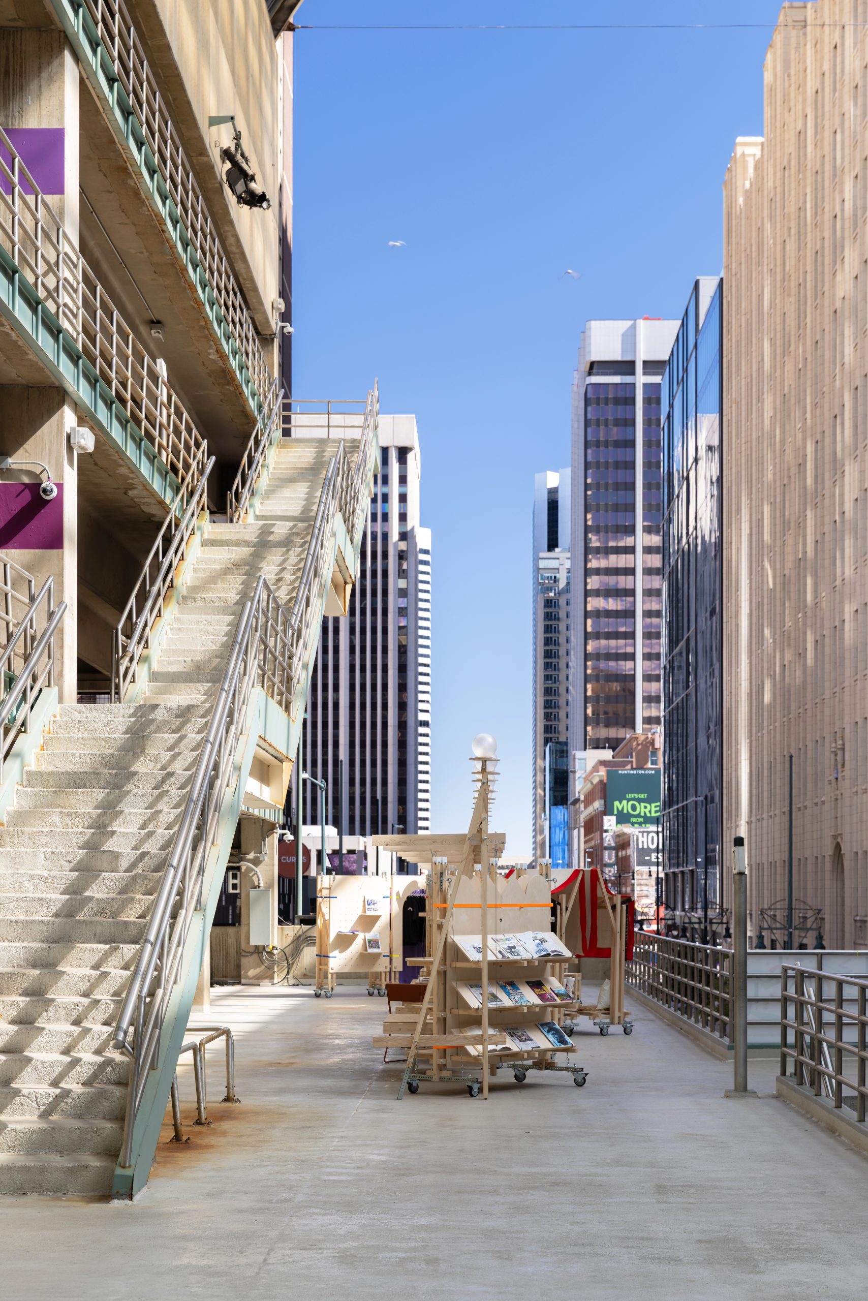 Installations facing the Denver downtown skyline, Parts of Common