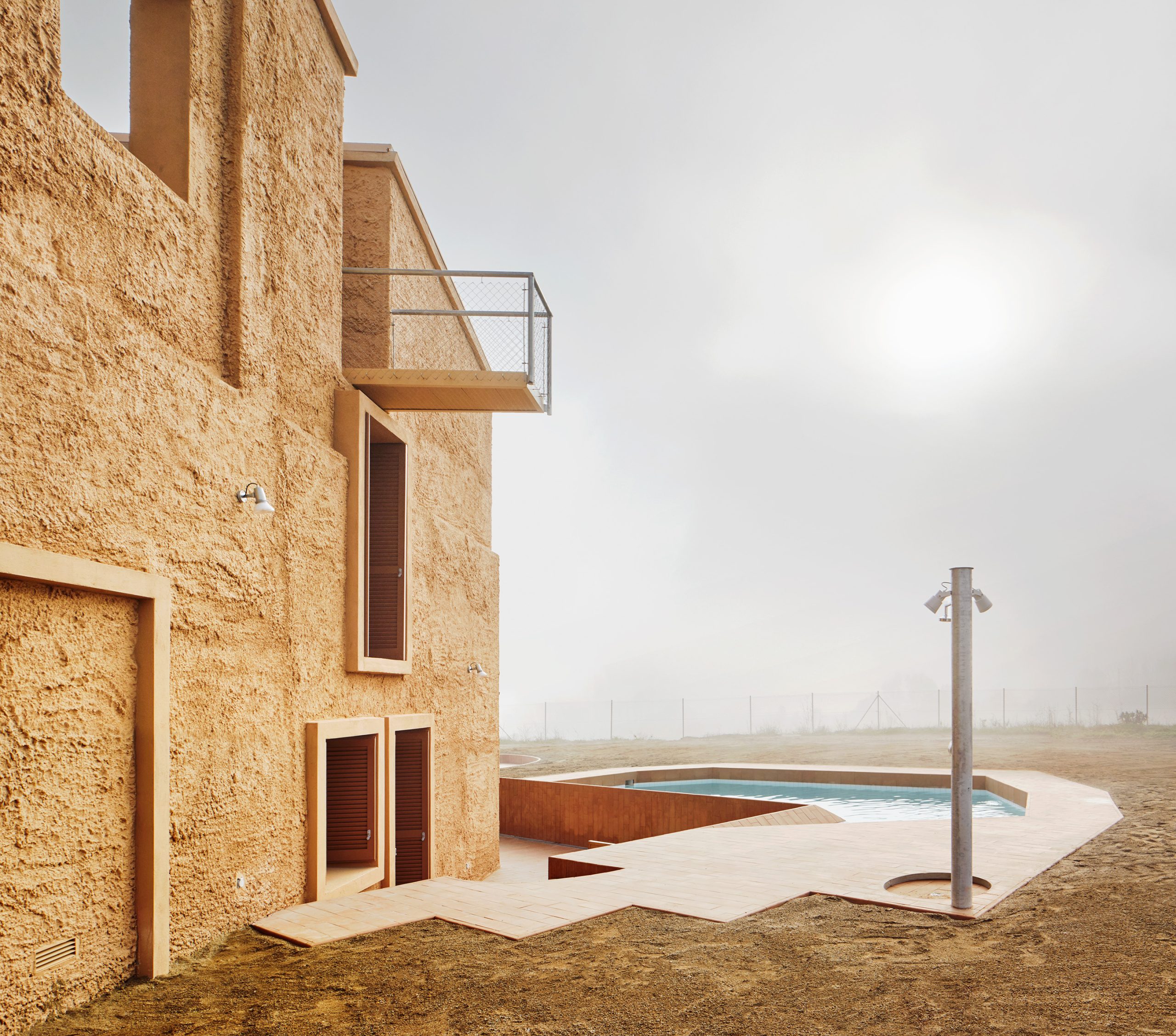 Can Migris facade and balcony facing the fields