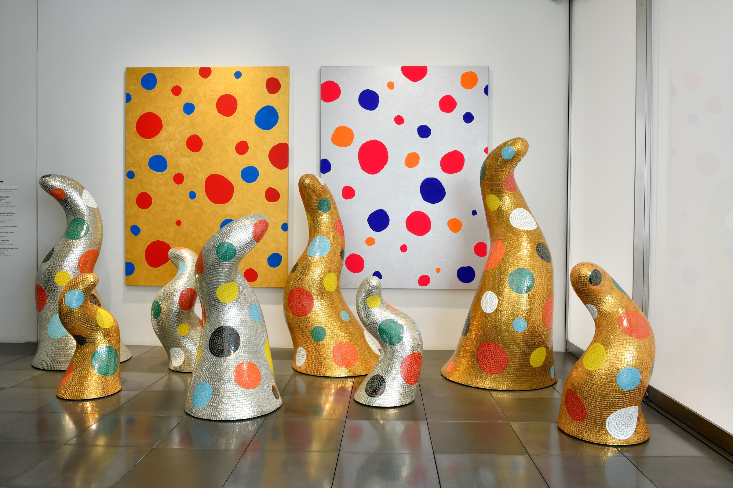 1F Gallery Installation View. © YAYOI KUSAMA