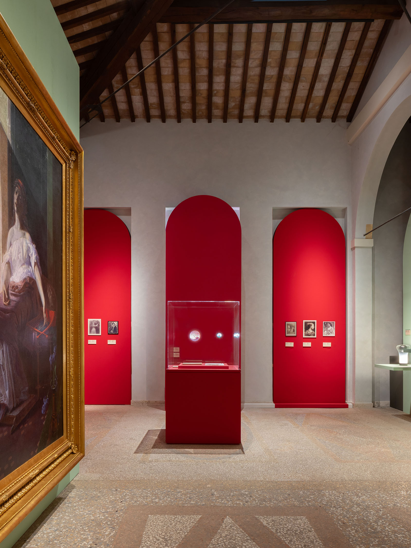 Sappho exhibition design by Alvisi Kirimoto at the Farnese Aviaries
