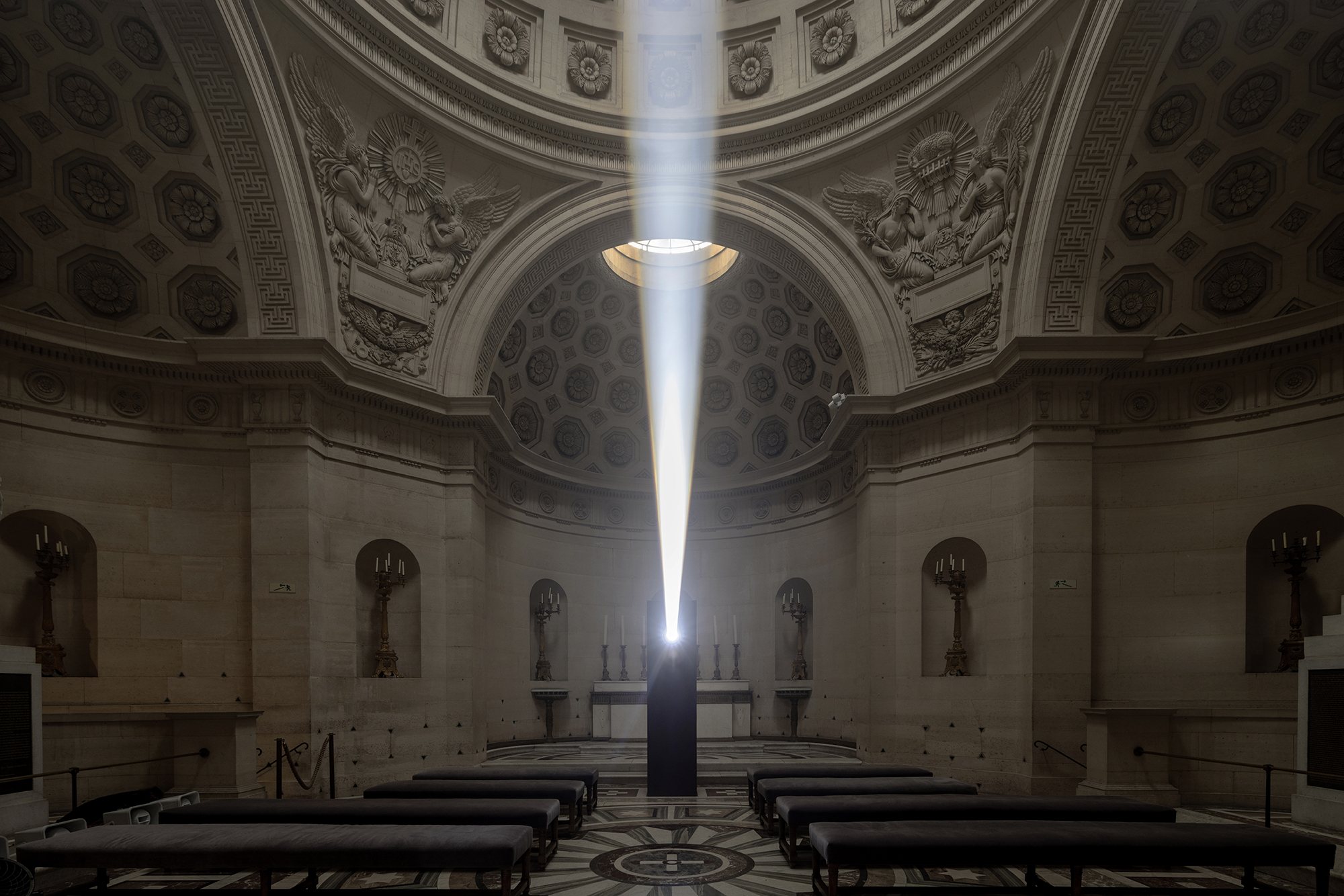 Threshold by Emilio Ferro inside the Chapelle Expiatoire, Paris