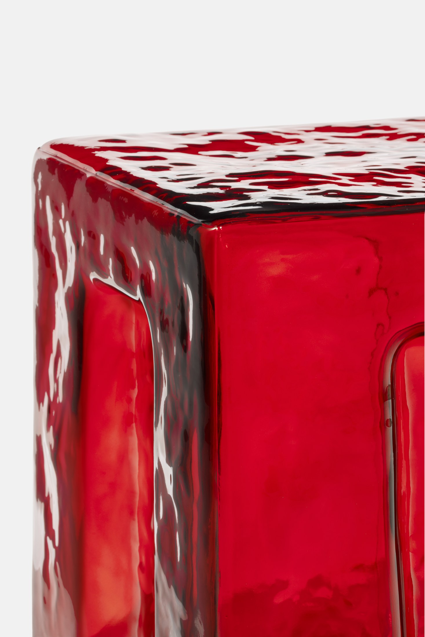 Detail of the rippled hand-blown glass surface of 6:AM Batch