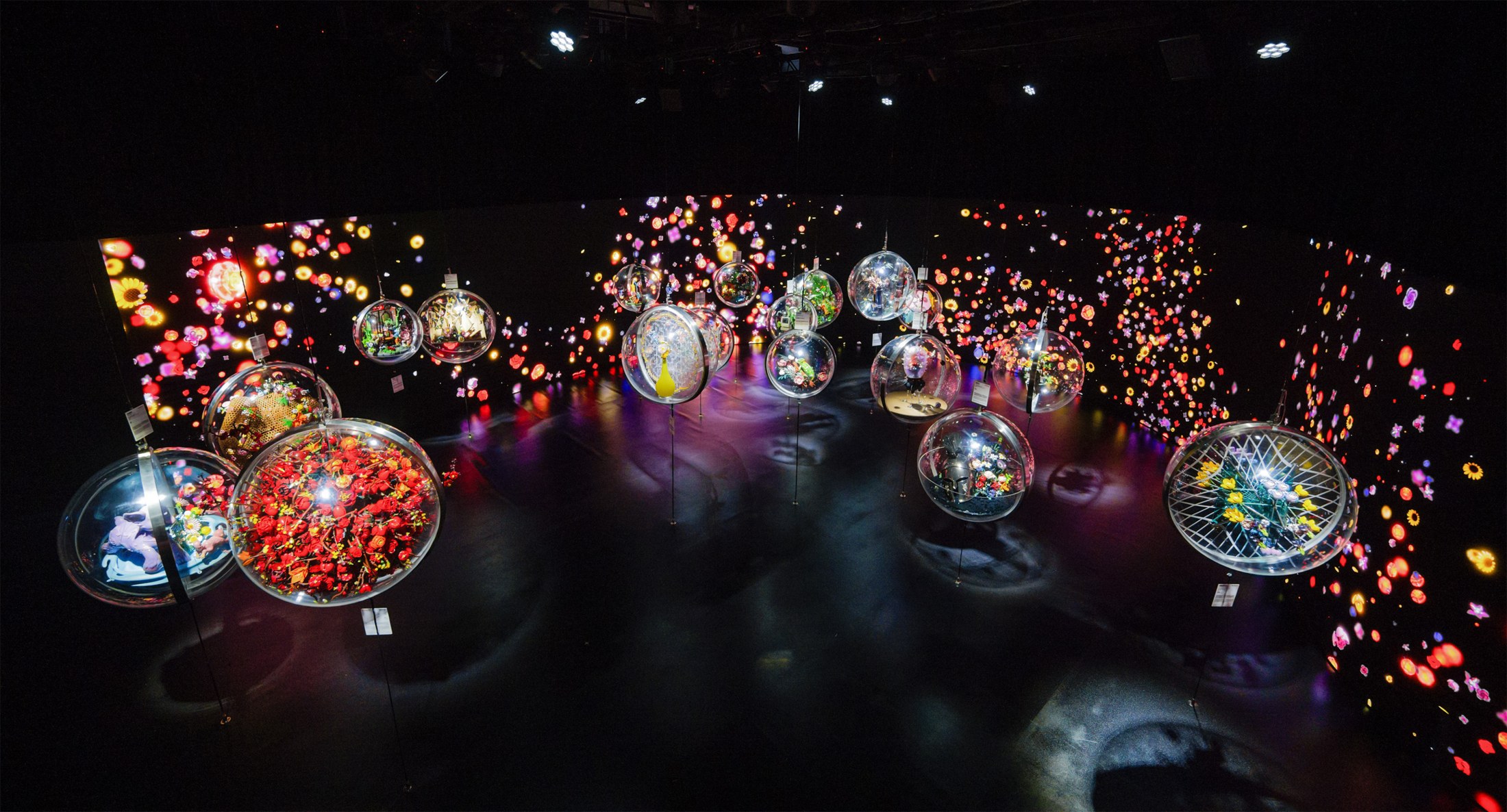 Immersive digital flower landscape inside the LEGO Bloom Exhibition