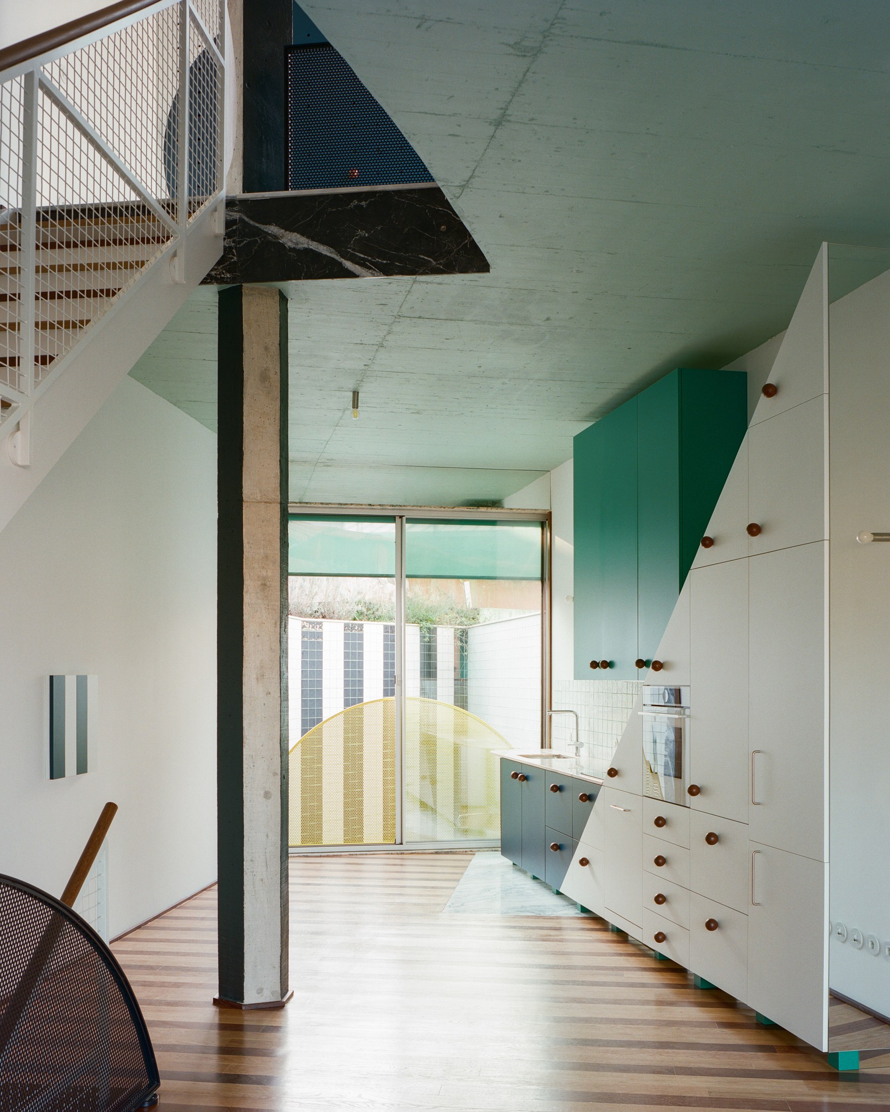 main space at House around a column by fala