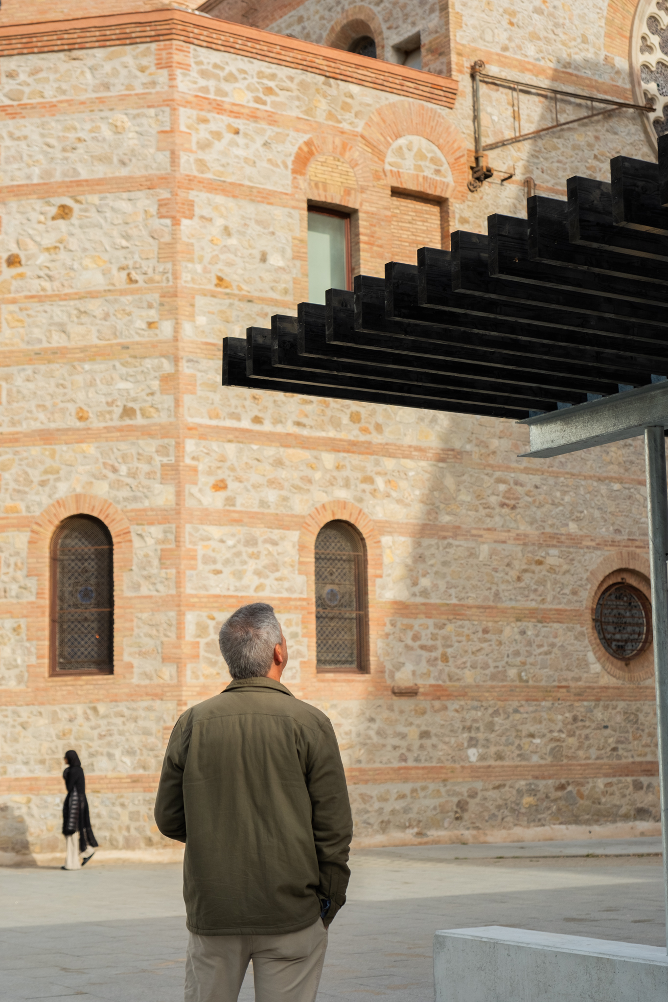 Una sombra improbable pavilion in Barcelona, photograph by José Guilherme Marques