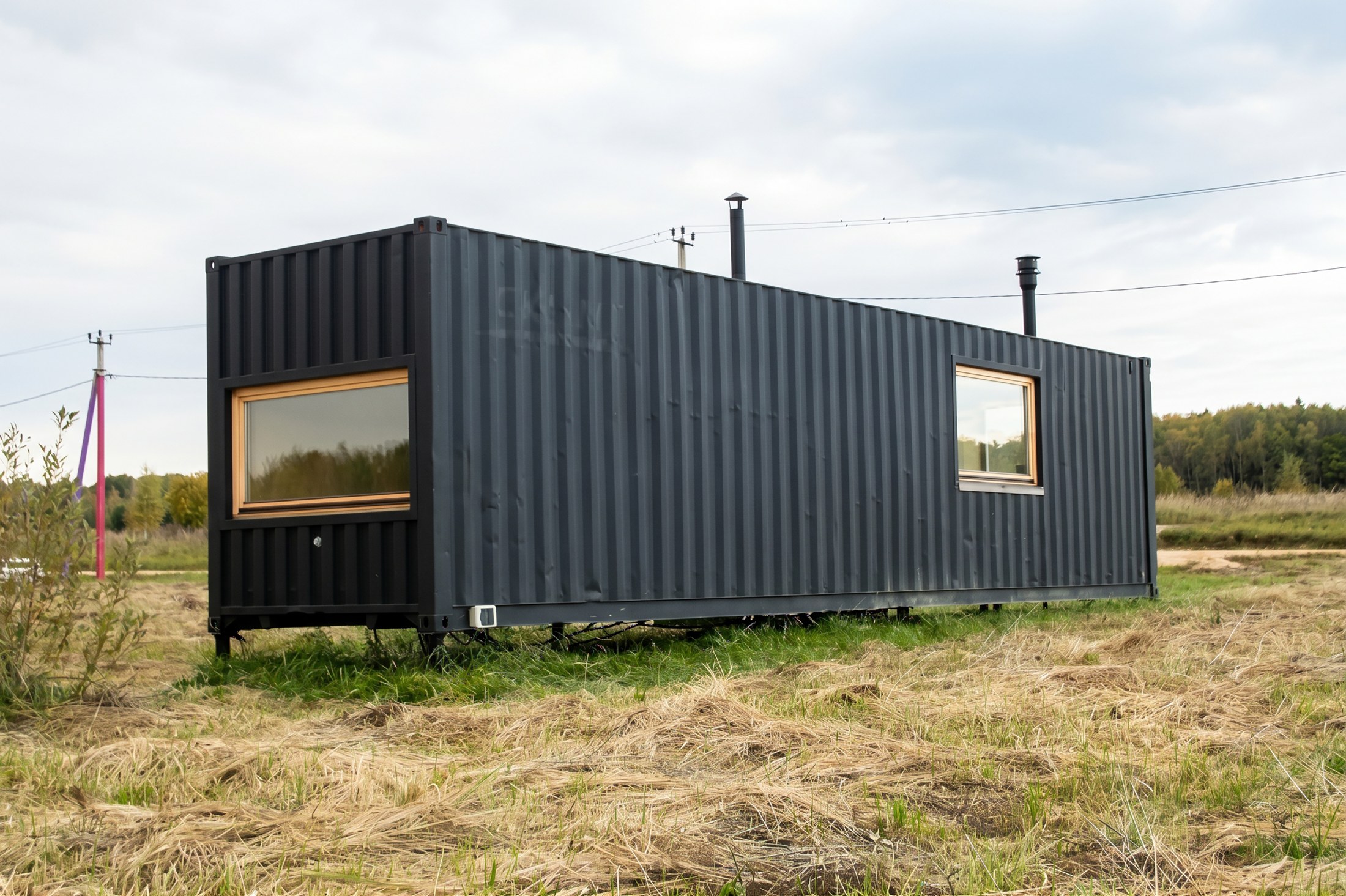 Rear corner of the corrugated steel module